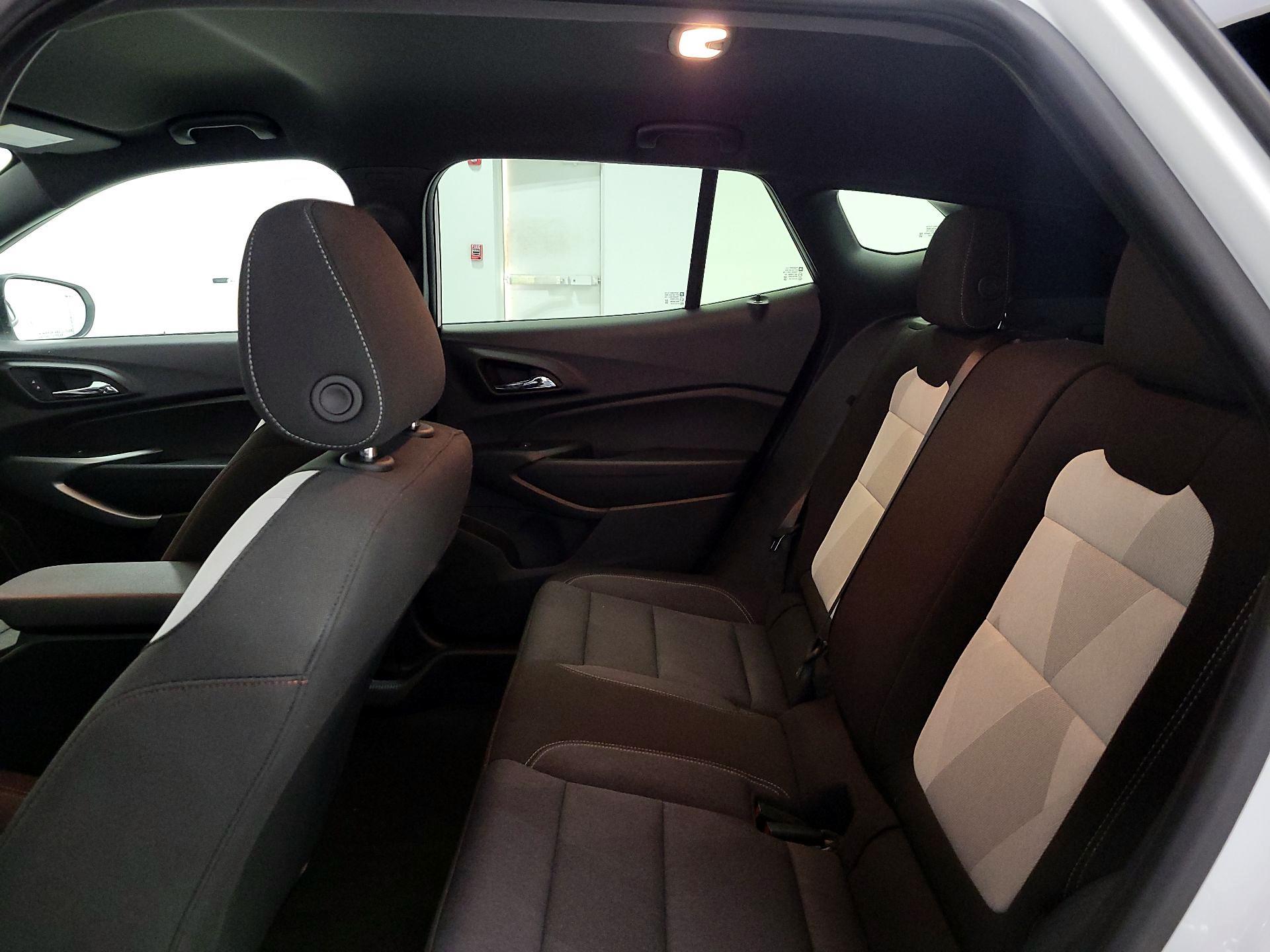 Thumbnail: 2025 Chevrolet Trax - 20