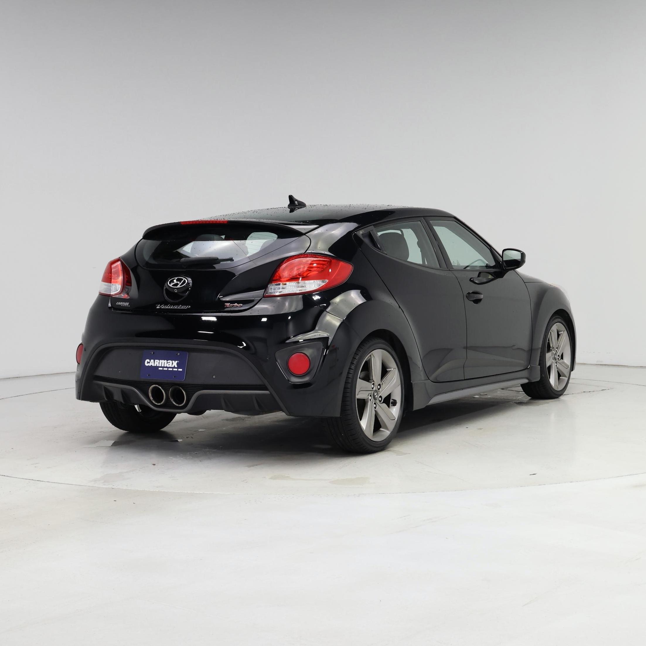 Thumbnail: 2015 Hyundai Veloster - 8
