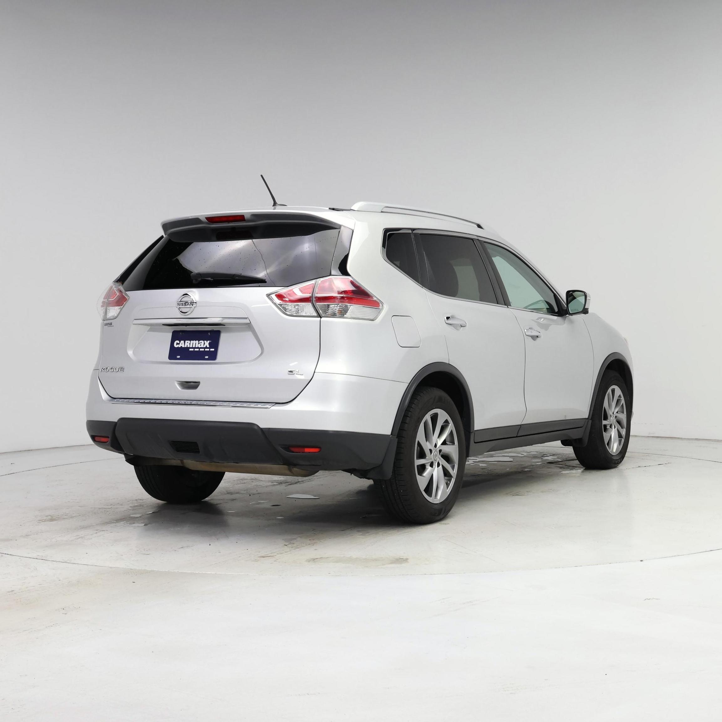 Thumbnail: 2015 Nissan Rogue - 8