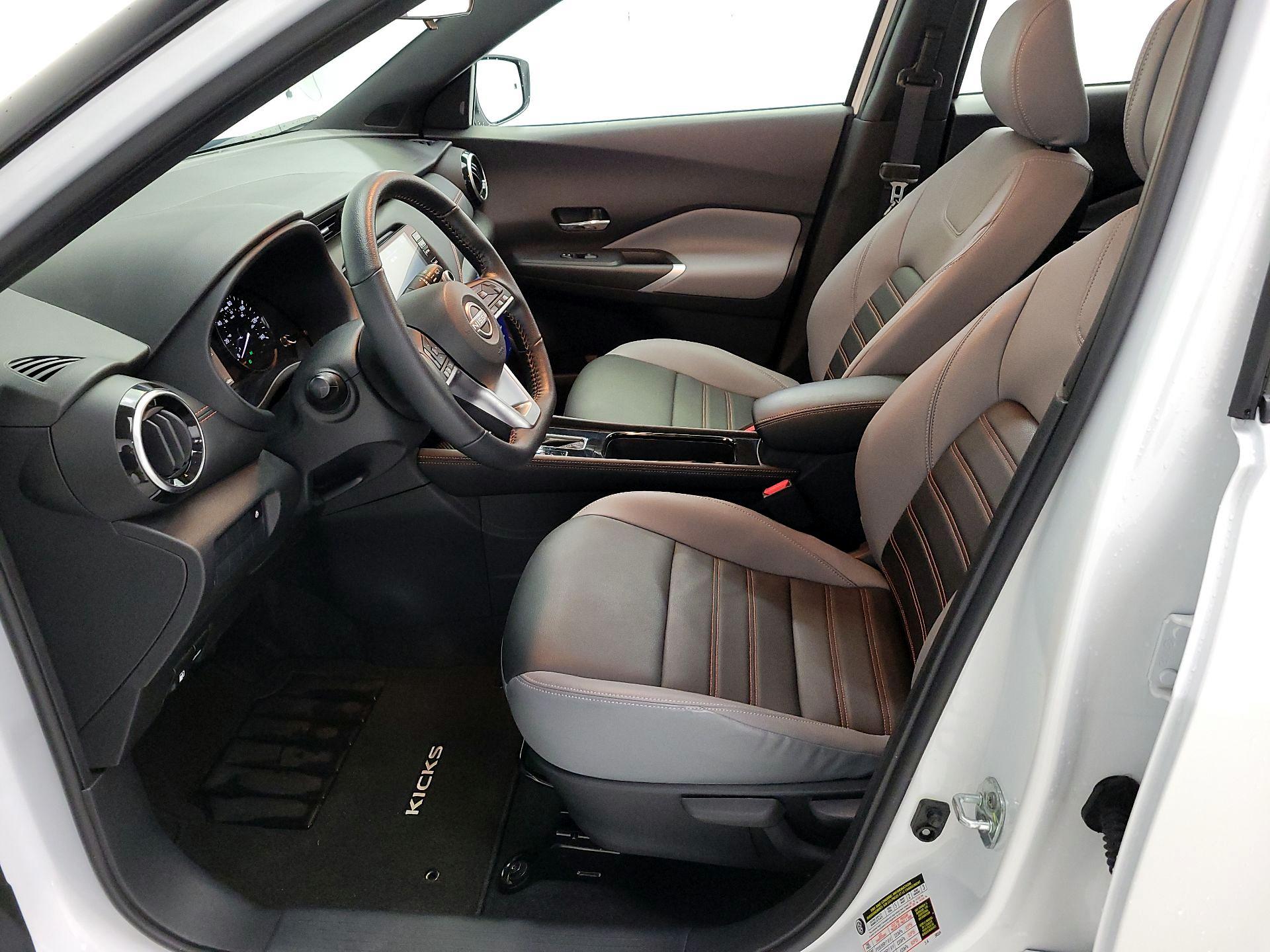 Thumbnail: 2023 Nissan Kicks - 11