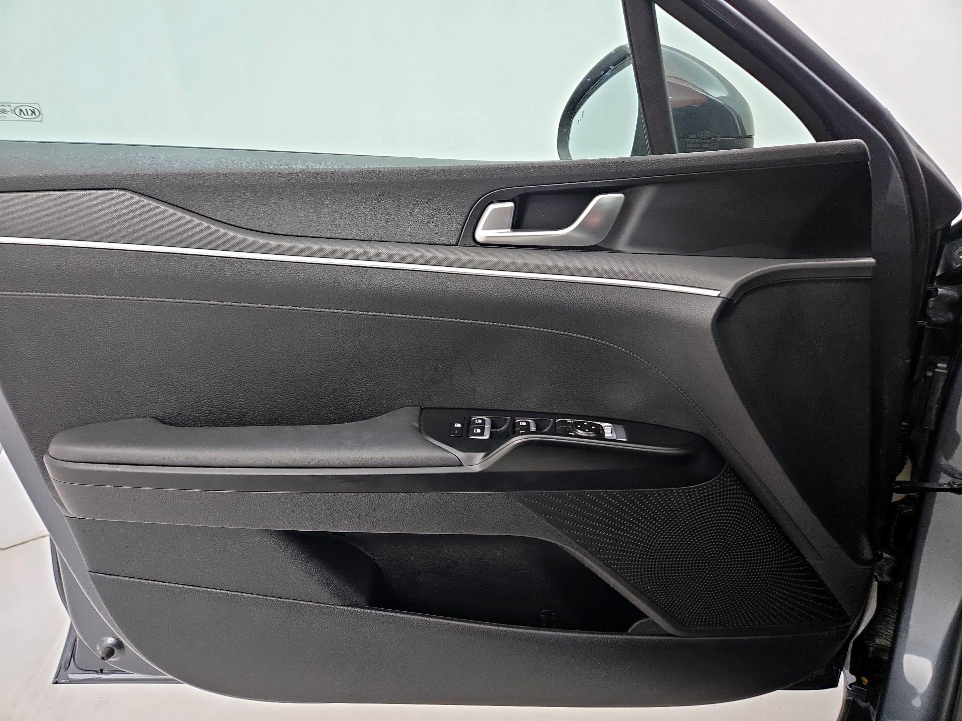 Thumbnail: 2021 Kia K5 - 12