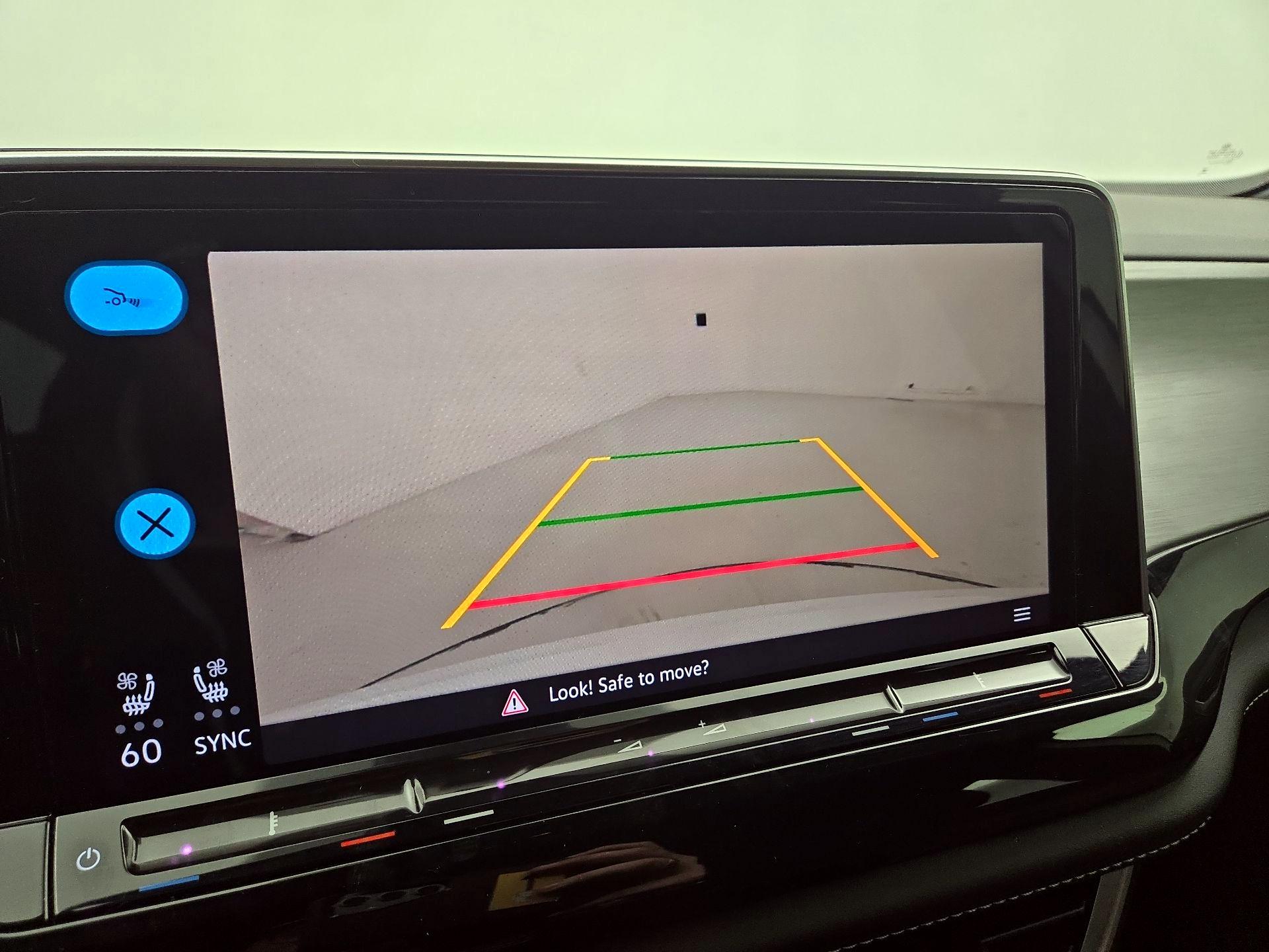 Thumbnail: 2024 Volkswagen Atlas - 14