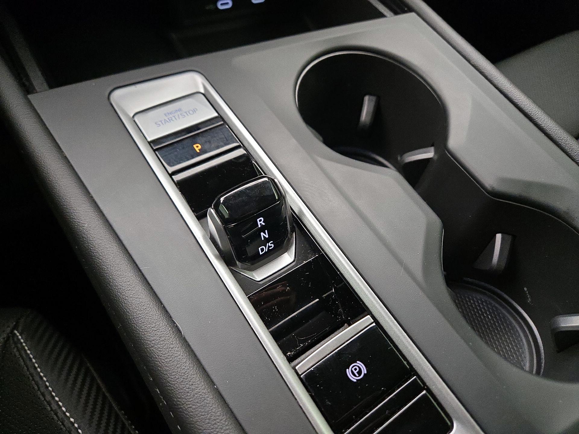 Thumbnail: 2024 Volkswagen Atlas - 17