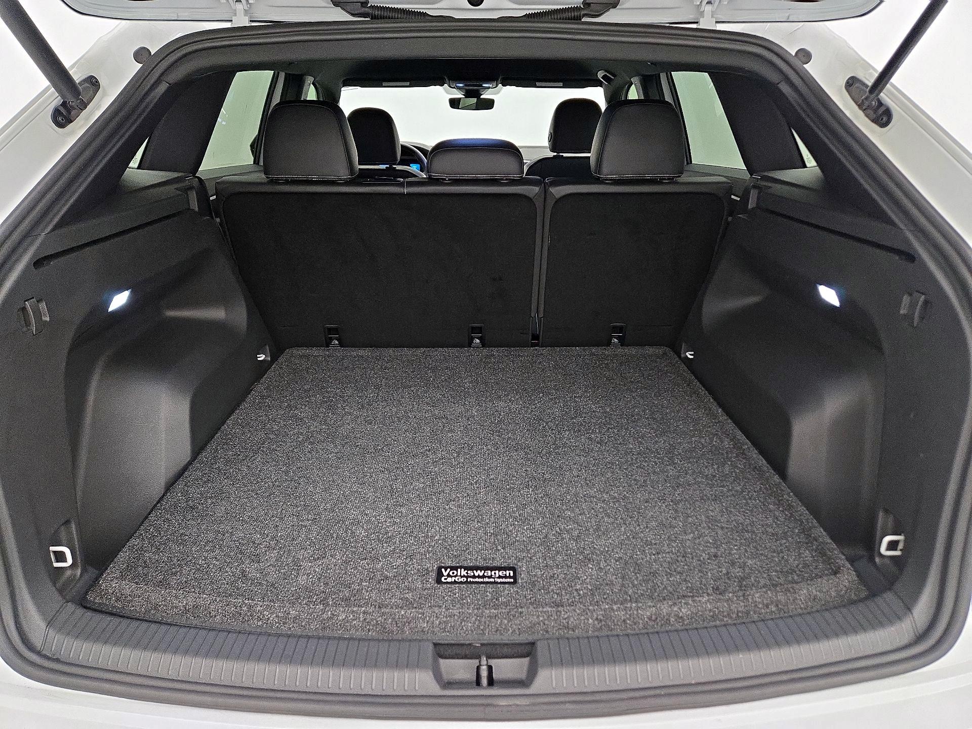 Thumbnail: 2024 Volkswagen Atlas - 20