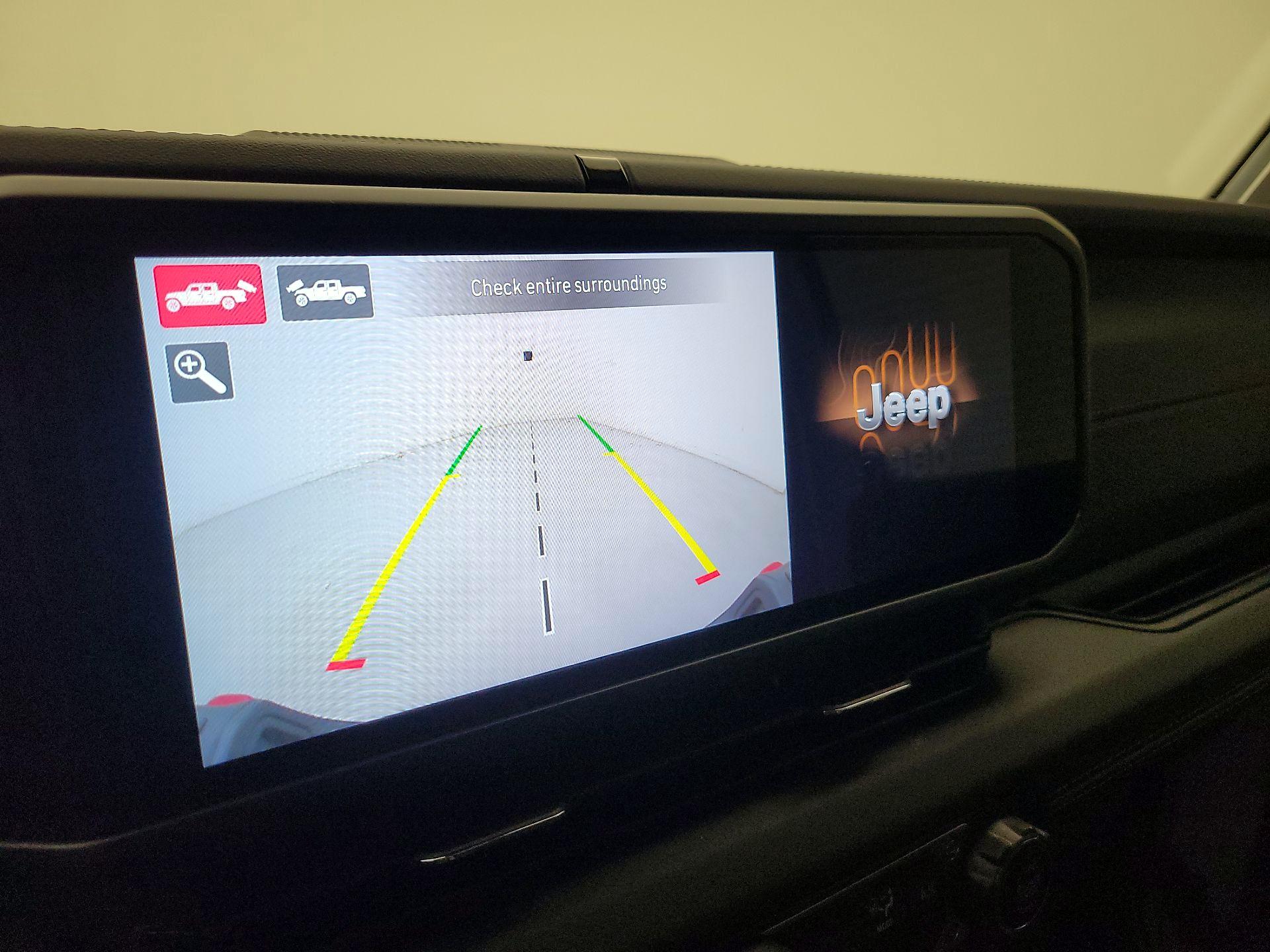 Thumbnail: 2025 Jeep Gladiator - 15