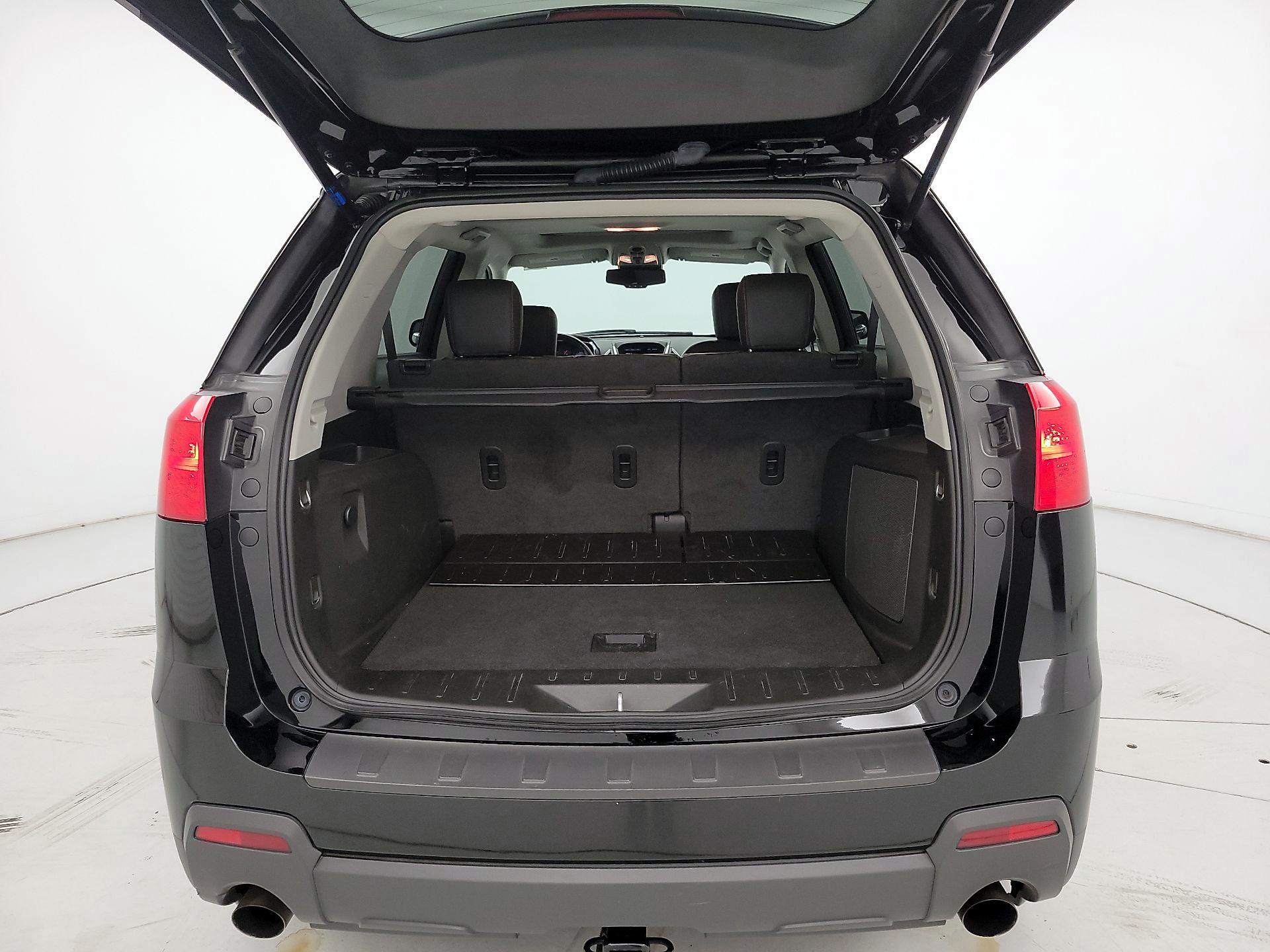 Thumbnail: 2015 GMC Terrain - 20