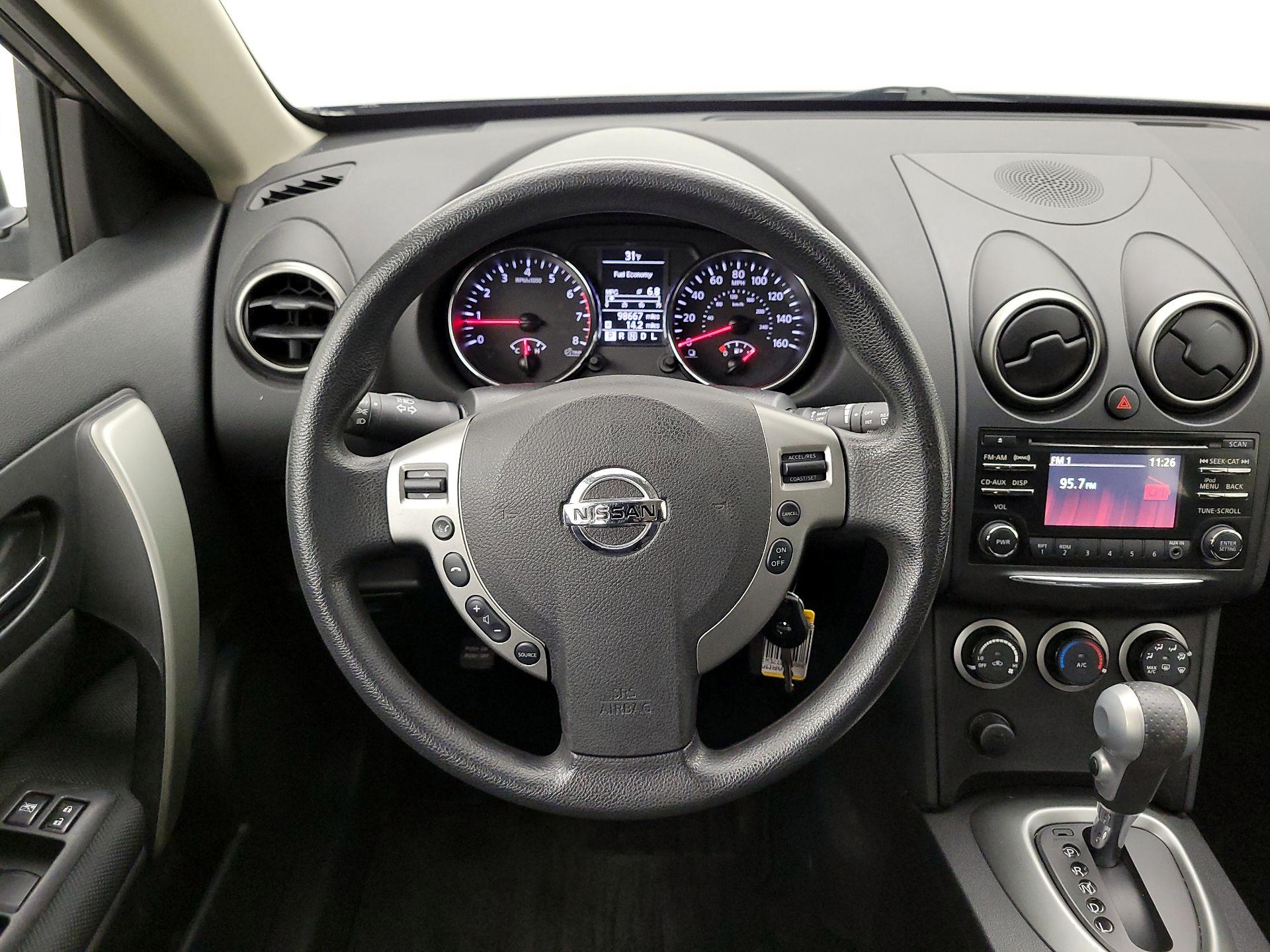 Thumbnail: 2014 Nissan Rogue - 10