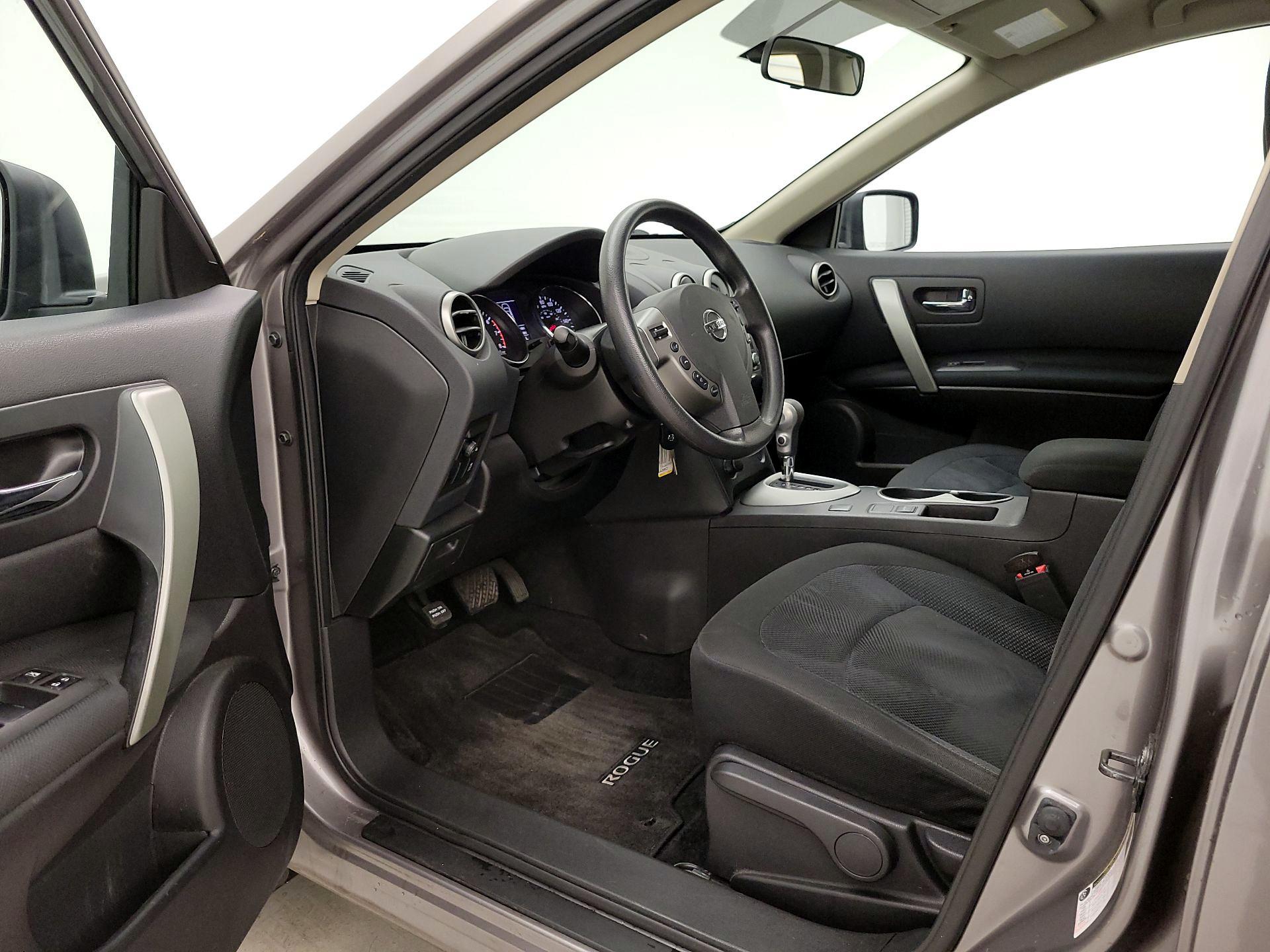 Thumbnail: 2014 Nissan Rogue - 11