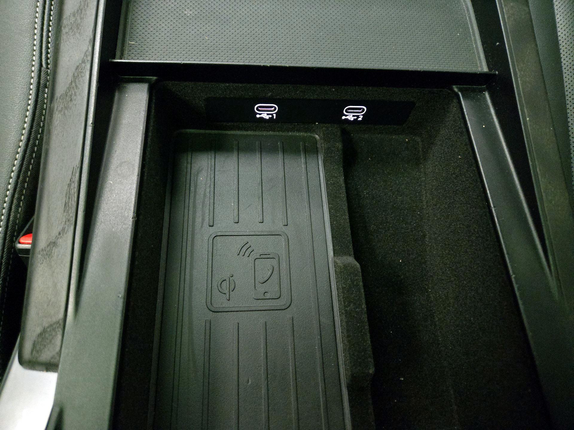 Thumbnail: 2021 Audi Q8 - 19