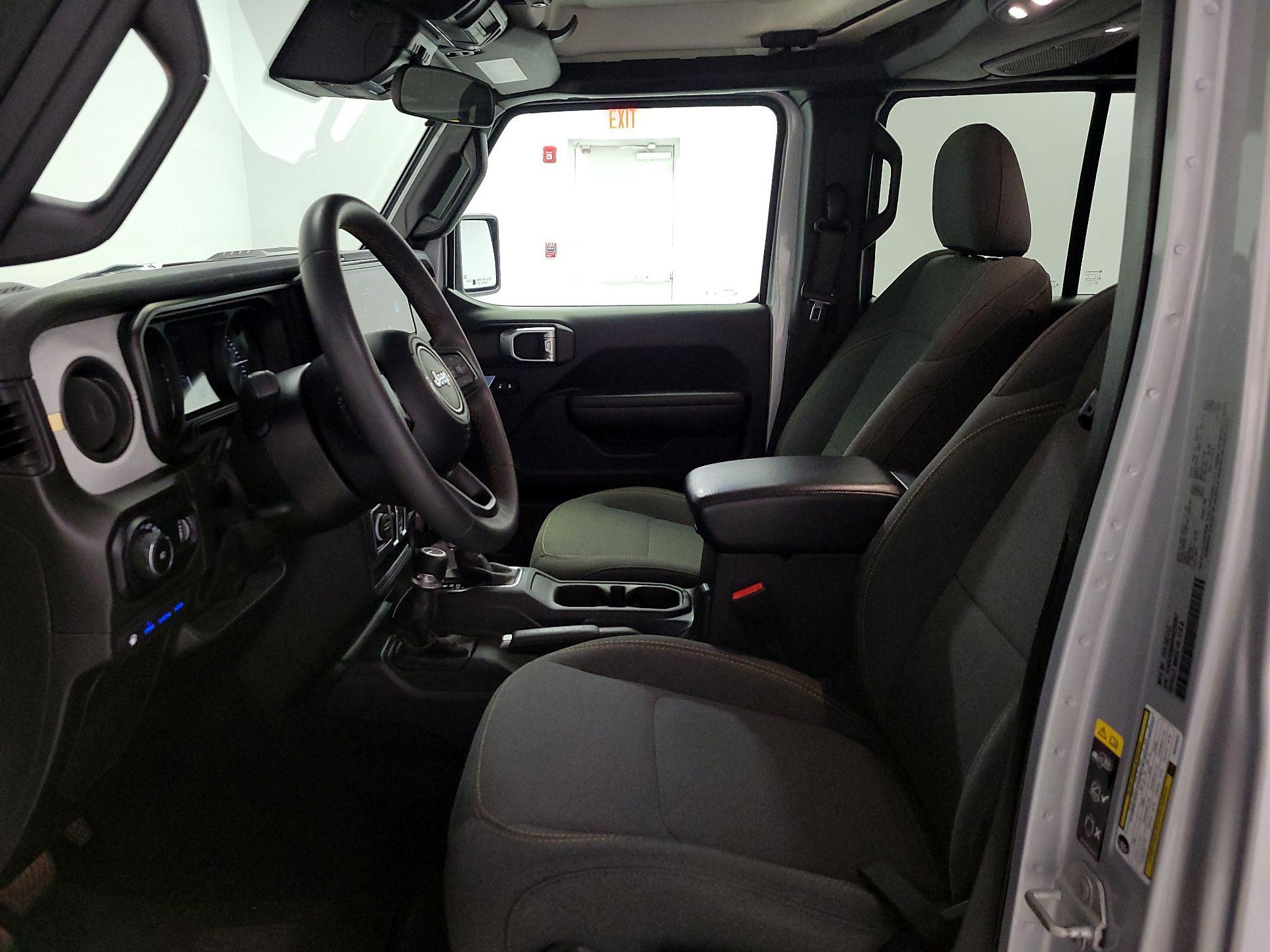 Thumbnail: 2024 Jeep Wrangler - 11