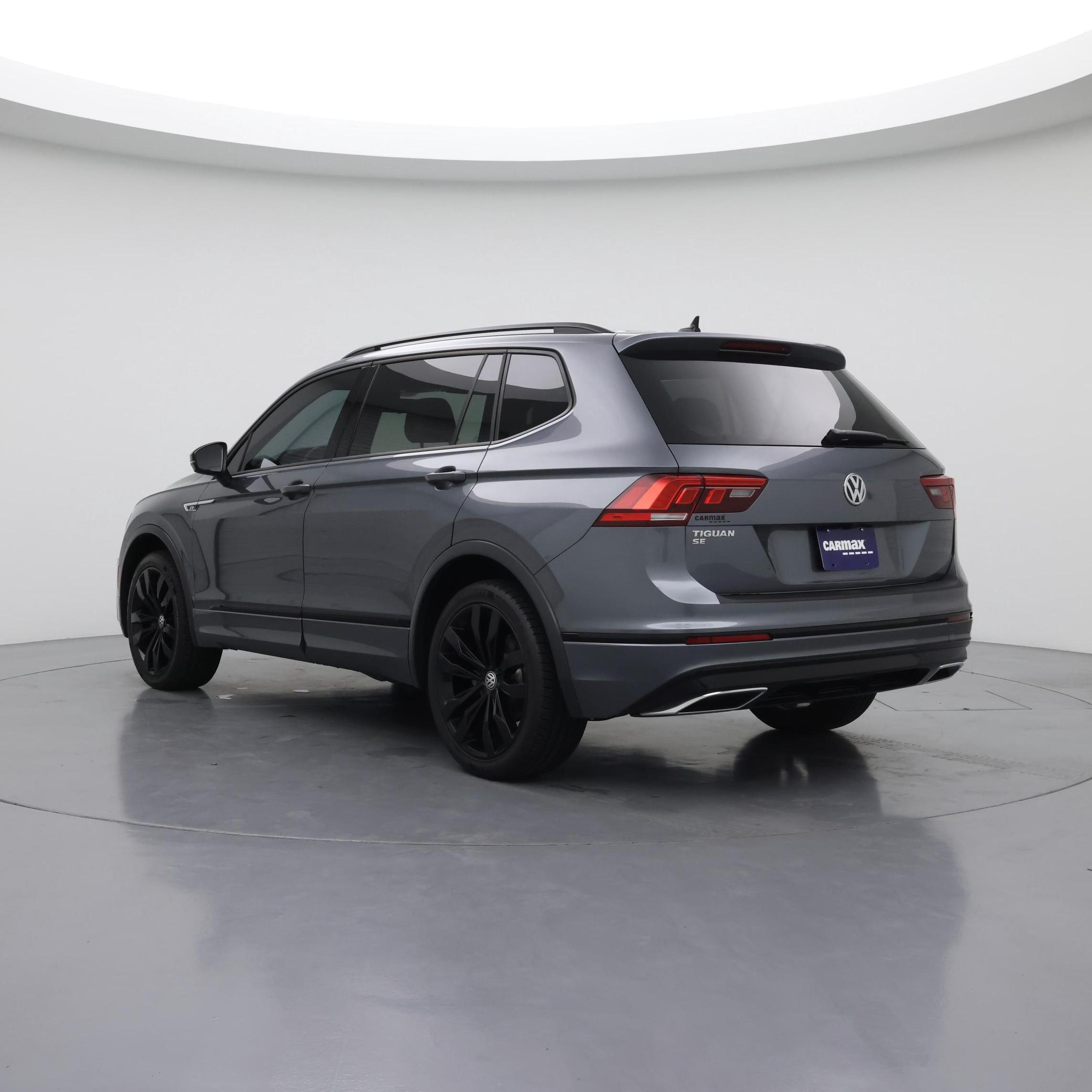 Thumbnail: 2020 Volkswagen Tiguan - 2