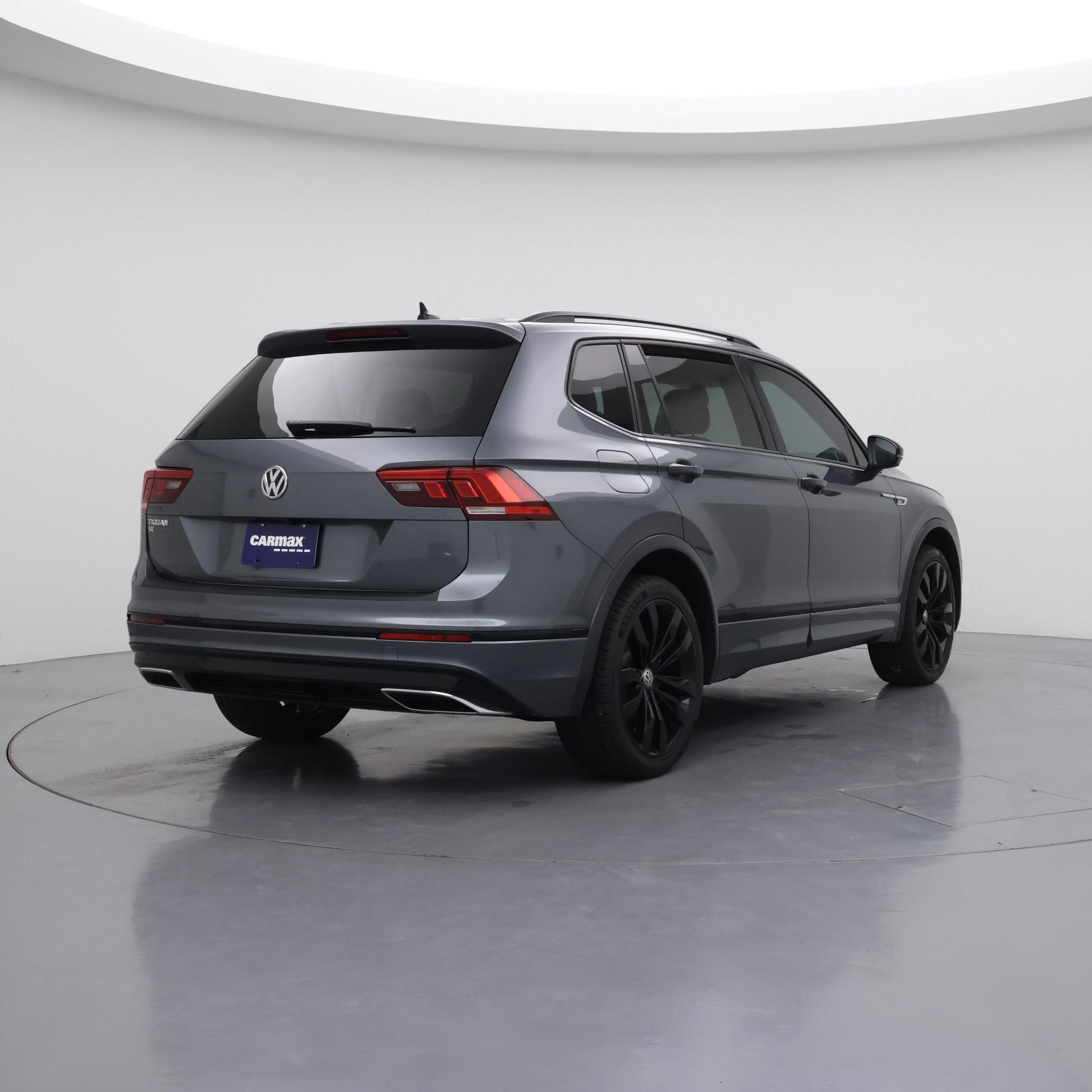 Thumbnail: 2020 Volkswagen Tiguan - 8