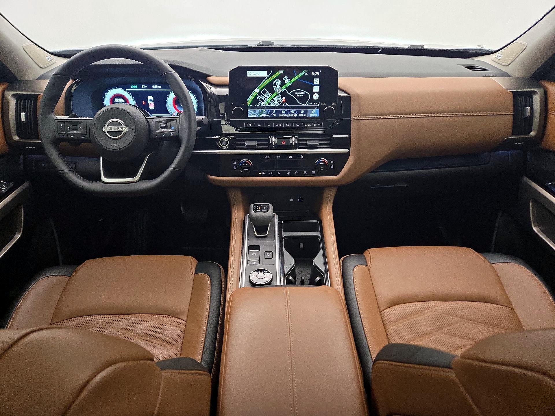 Thumbnail: 2024 Nissan Pathfinder - 9