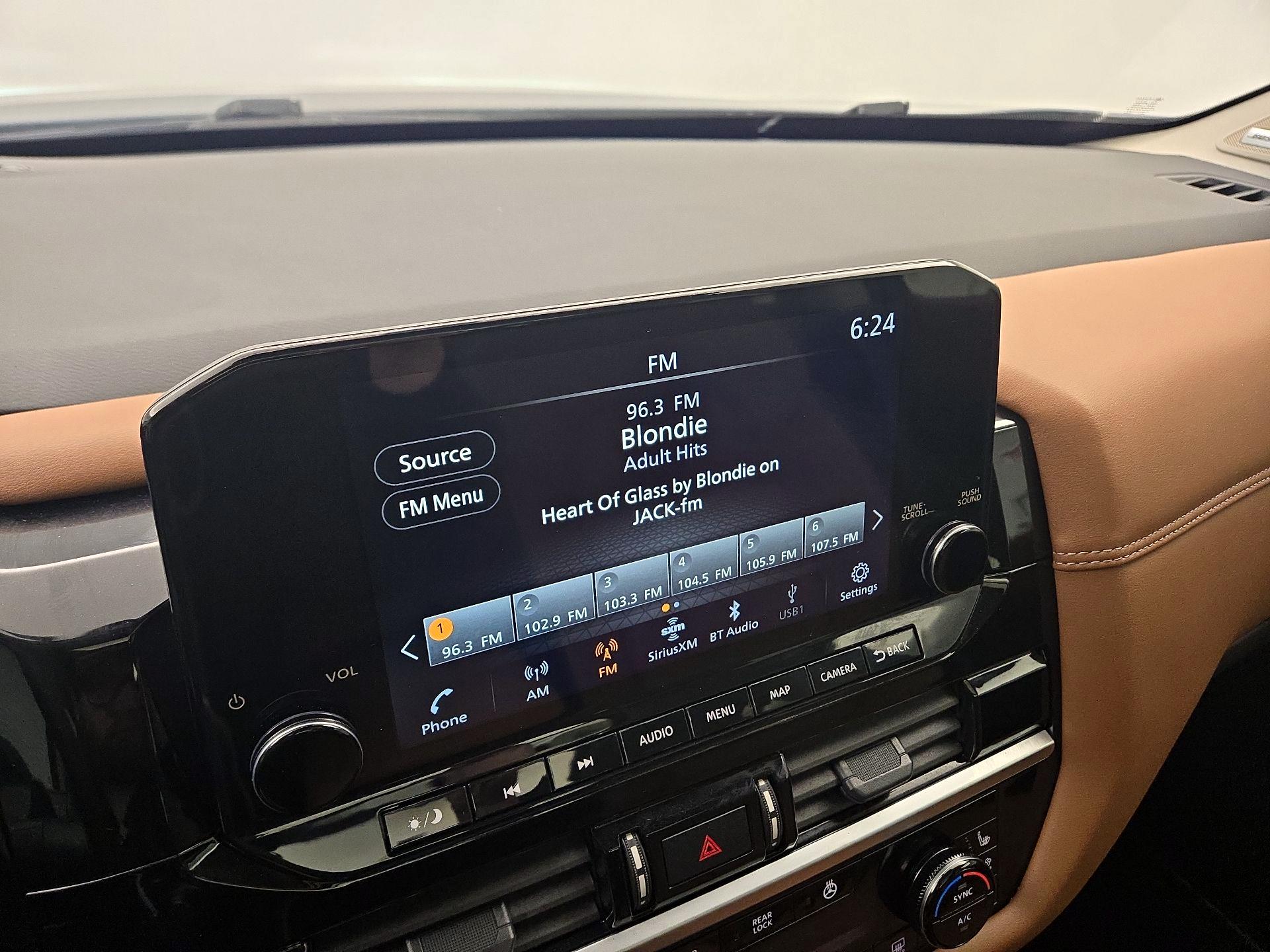 Thumbnail: 2024 Nissan Pathfinder - 16