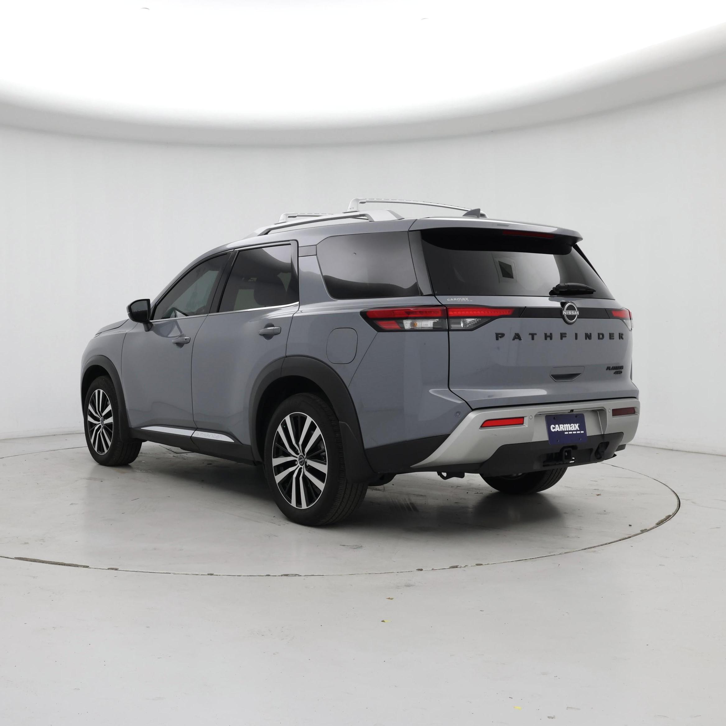 Thumbnail: 2024 Nissan Pathfinder - 2