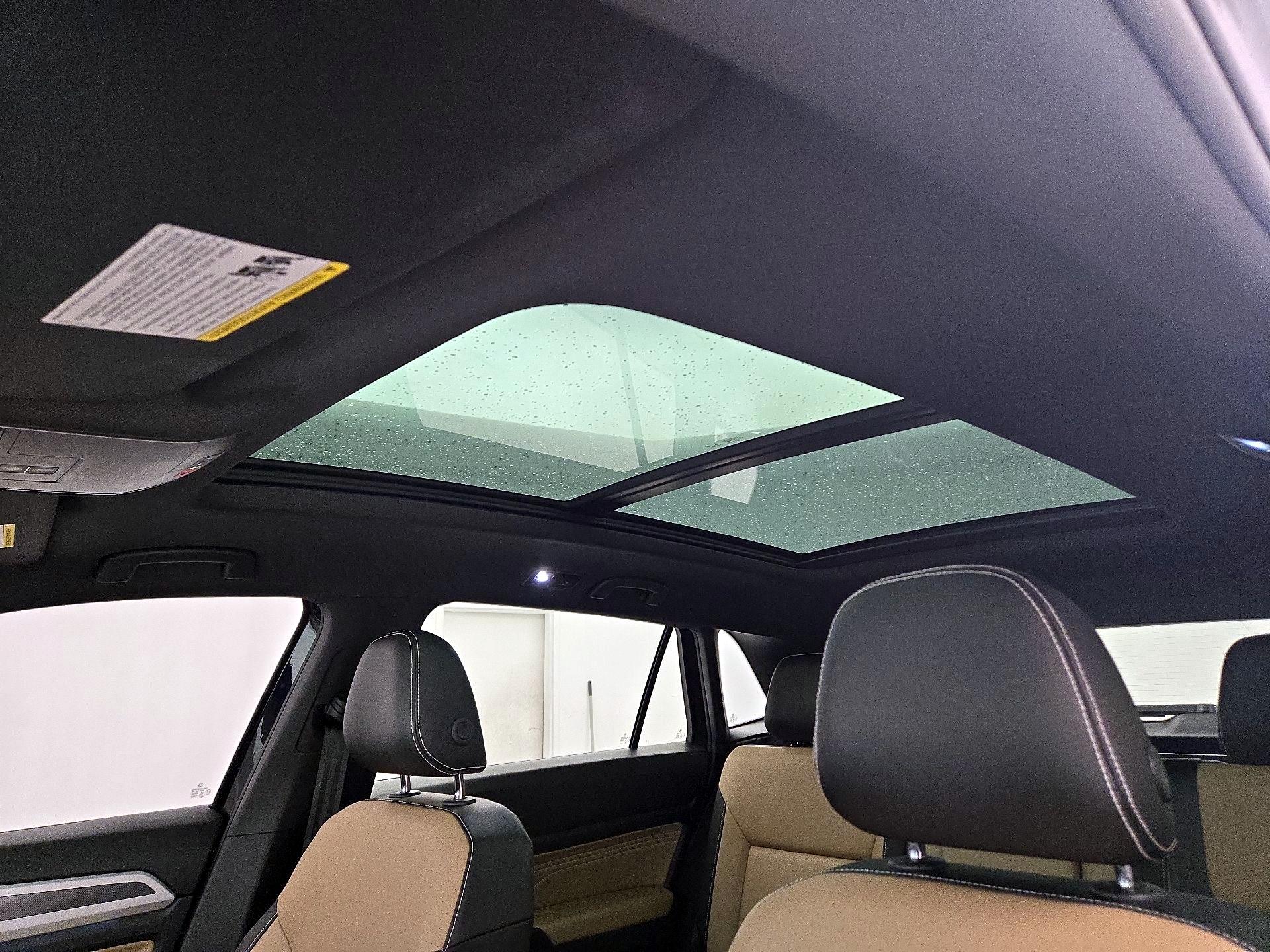 Thumbnail: 2021 Volkswagen Atlas - 20