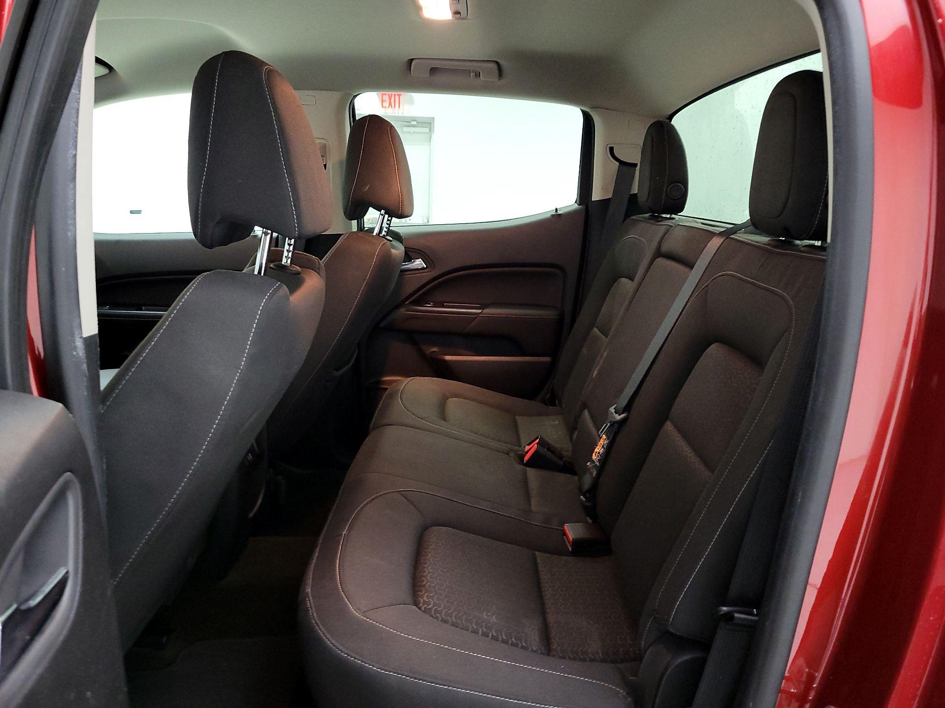 Thumbnail: 2015 GMC Canyon - 19