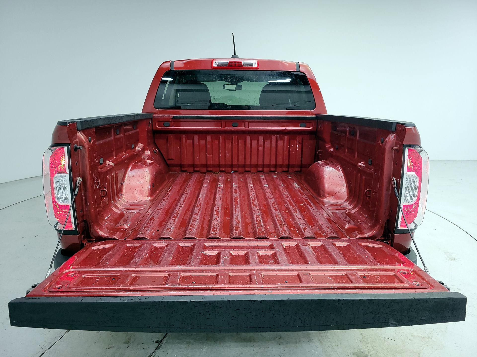 Thumbnail: 2015 GMC Canyon - 20