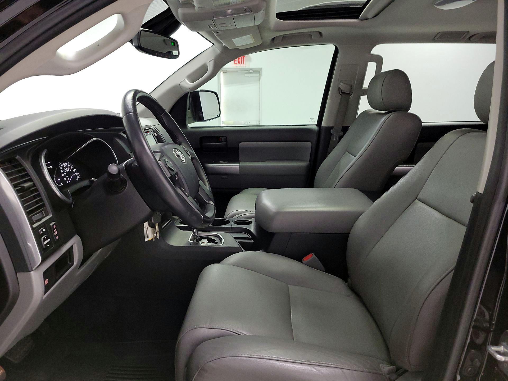 Thumbnail: 2018 Toyota Sequoia - 11