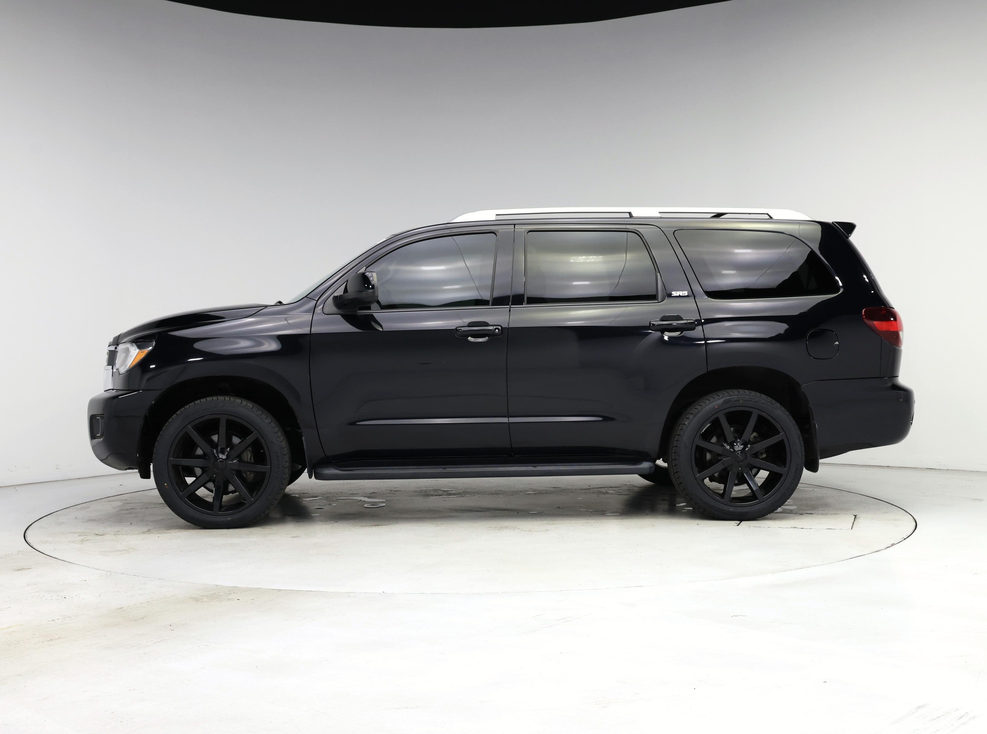 Thumbnail: 2018 Toyota Sequoia - 3