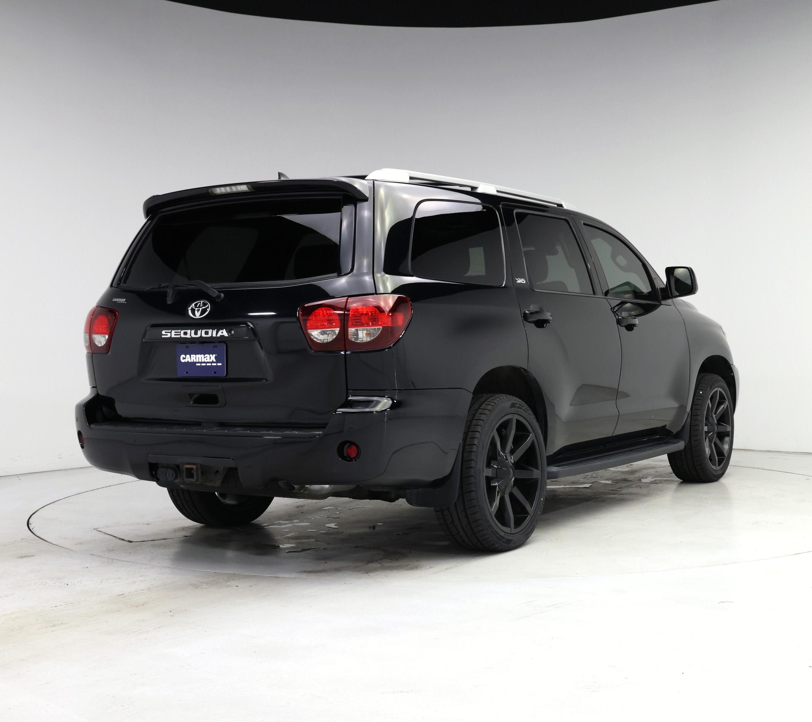 Thumbnail: 2018 Toyota Sequoia - 8