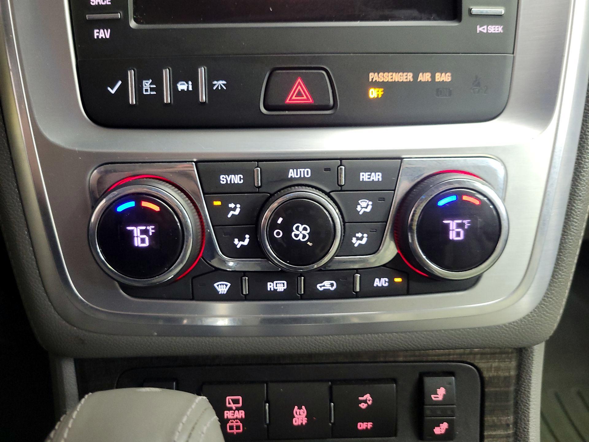 Thumbnail: 2016 GMC Acadia - 16