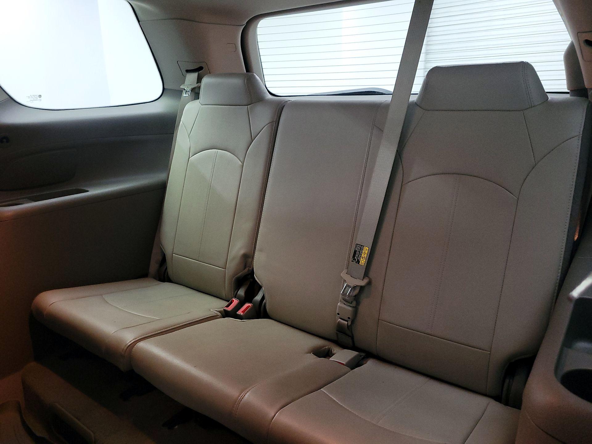 Thumbnail: 2016 GMC Acadia - 20