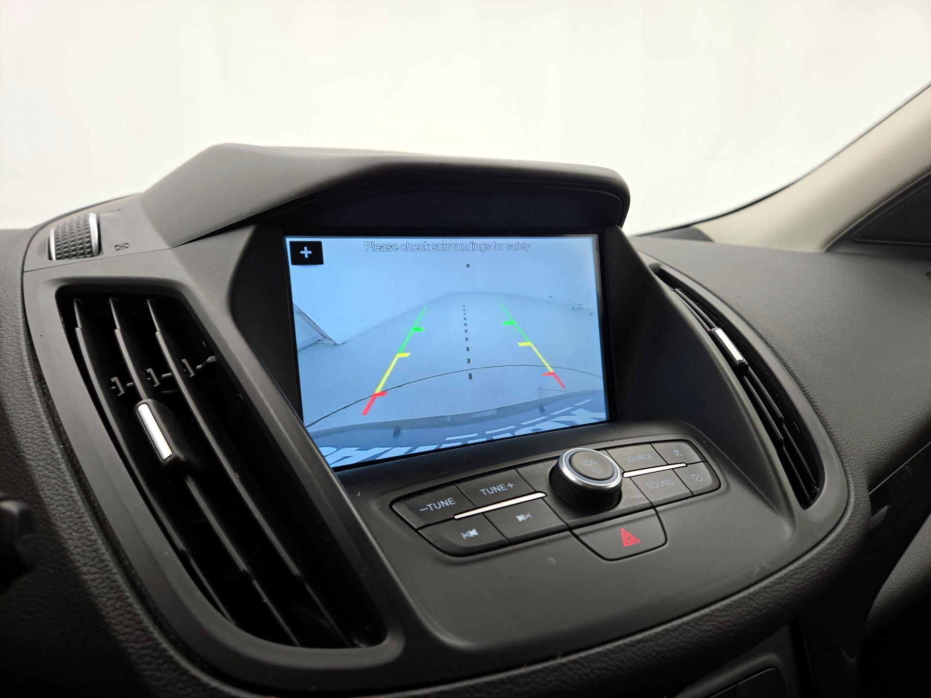 Thumbnail: 2019 Ford Escape - 14