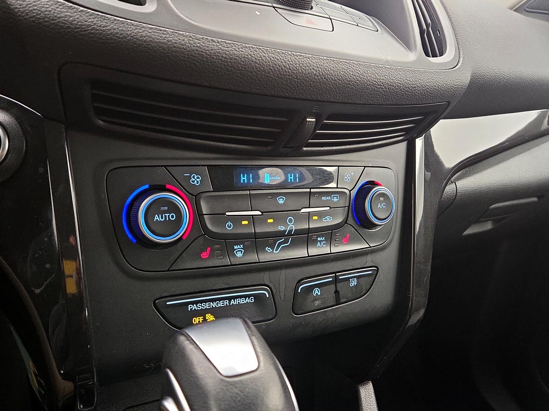 Thumbnail: 2019 Ford Escape - 16