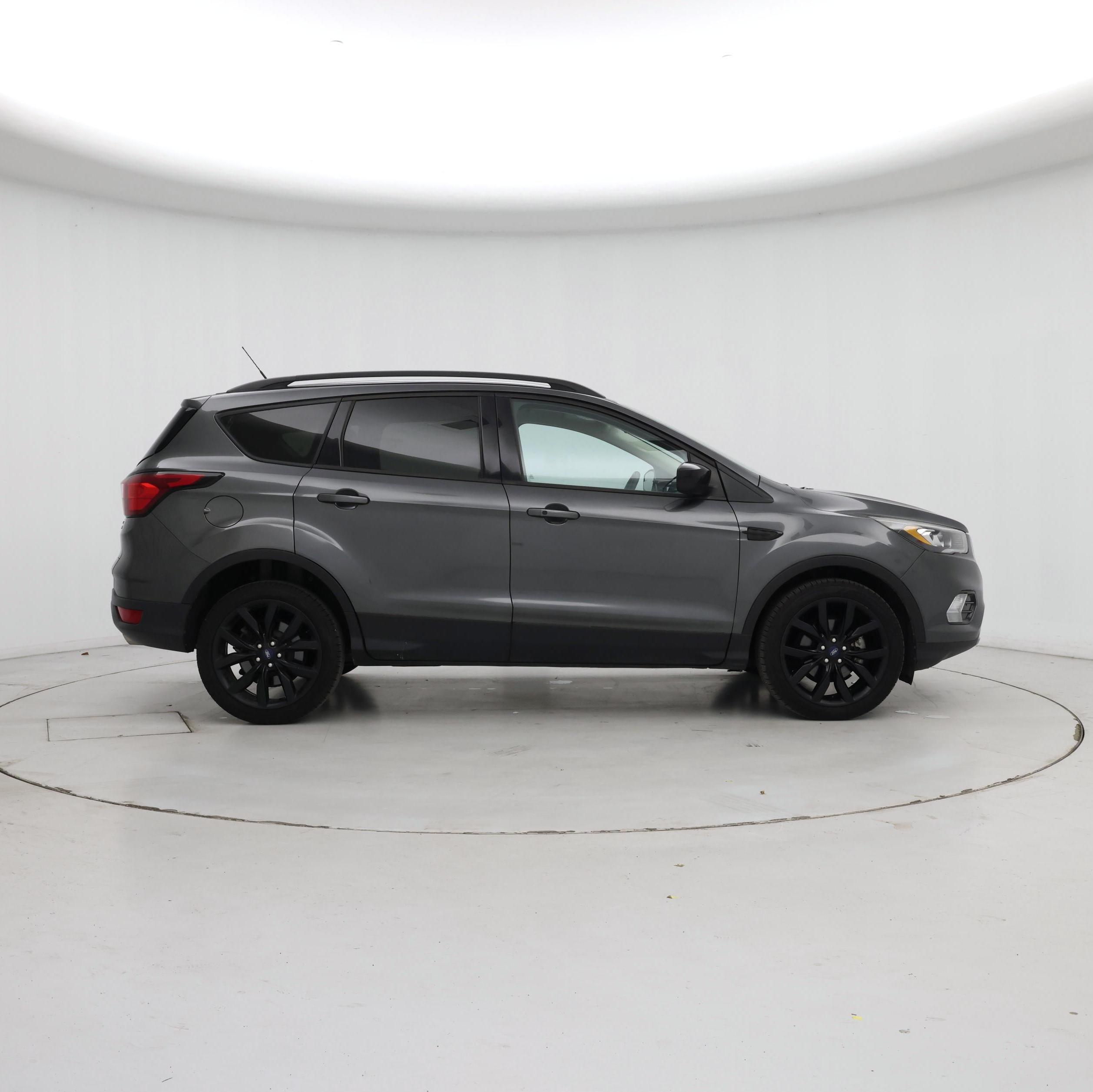 Thumbnail: 2019 Ford Escape - 7