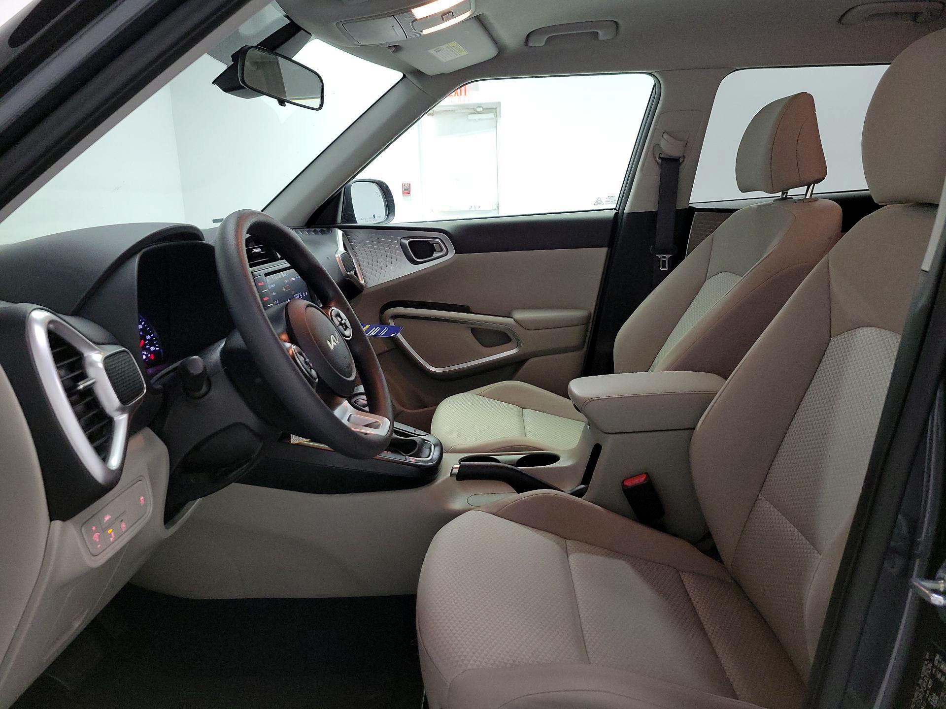 Thumbnail: 2022 Kia Soul - 11