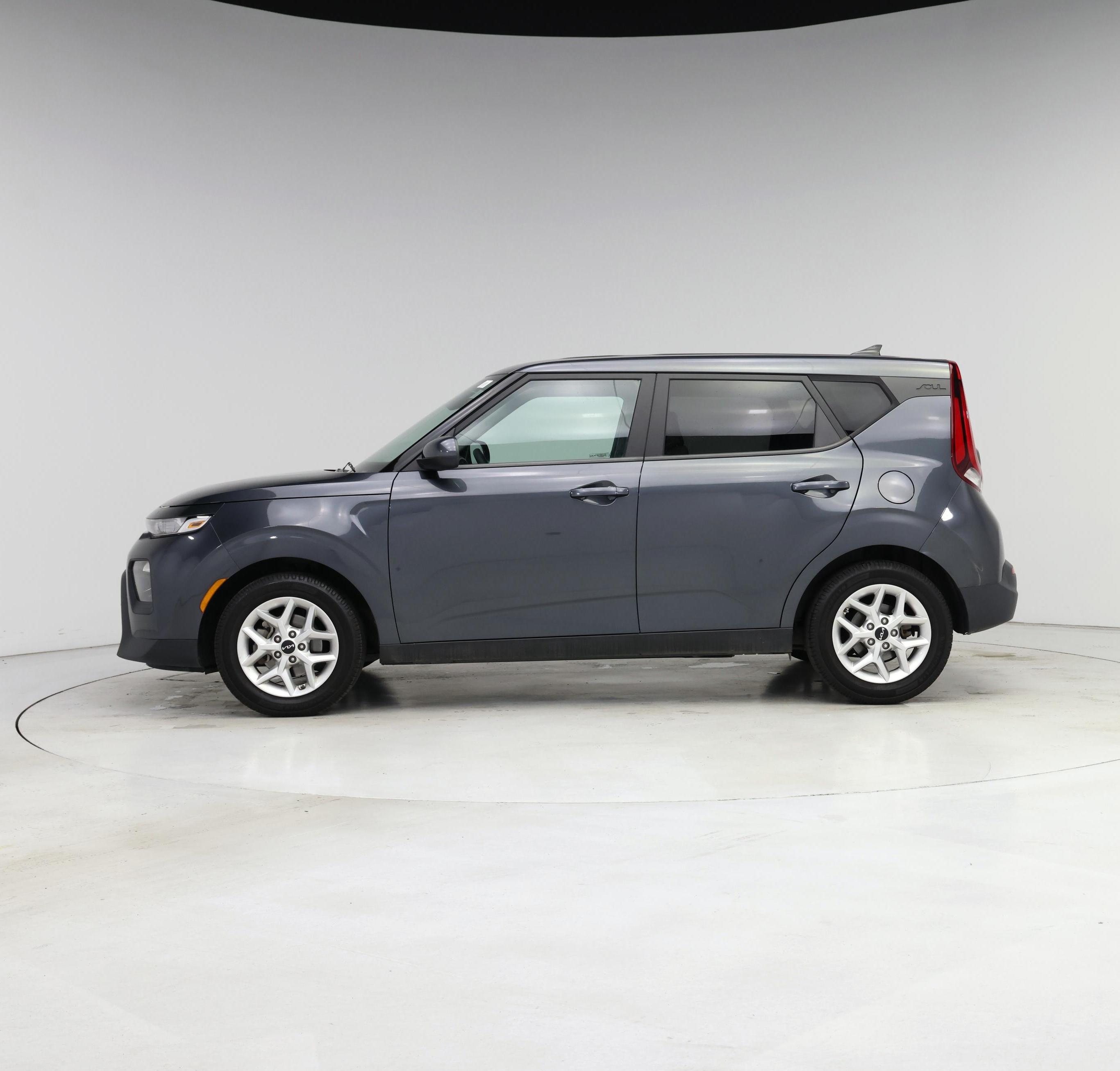 Thumbnail: 2022 Kia Soul - 3