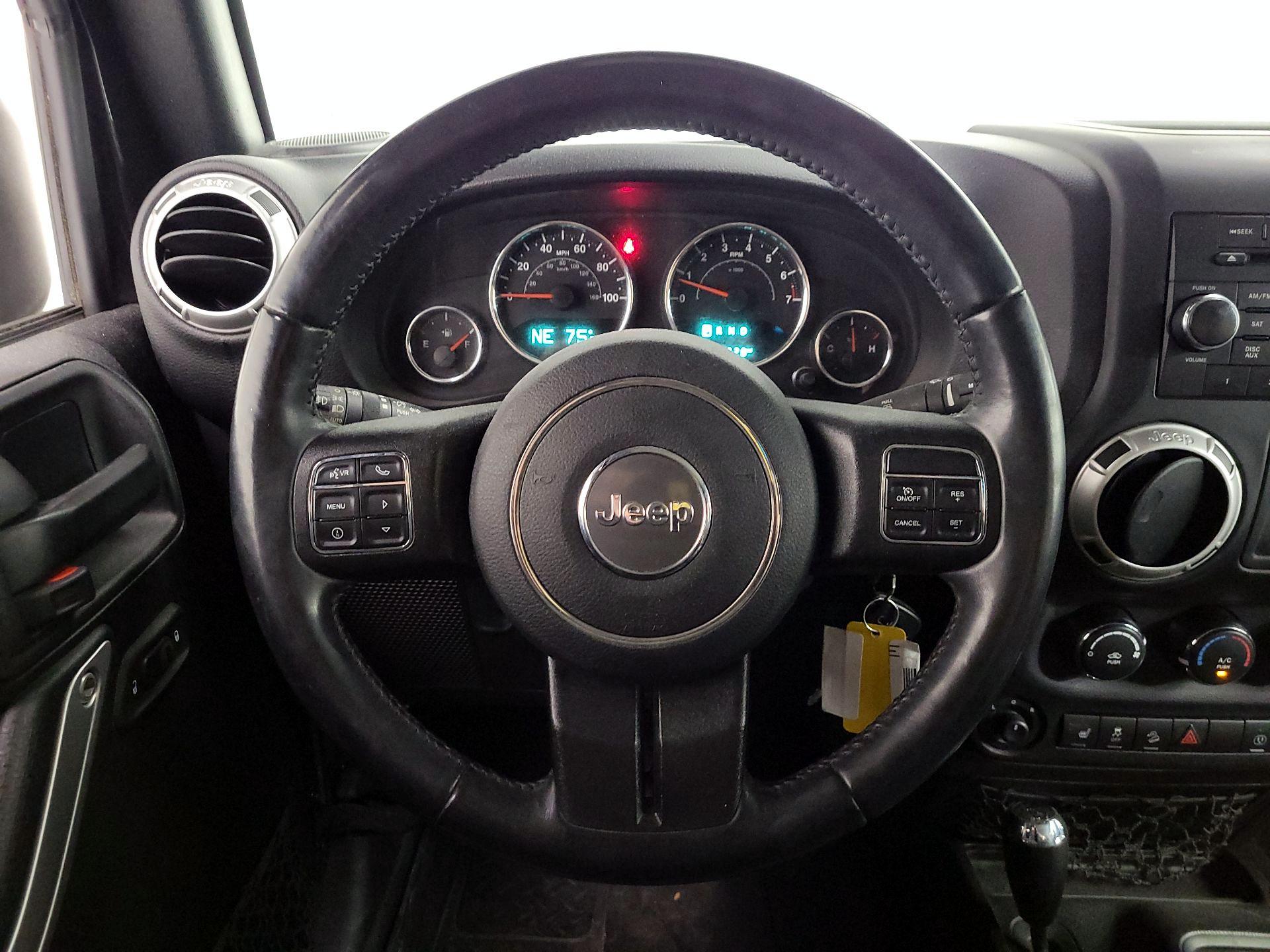 Thumbnail: 2018 Jeep Wrangler - 10