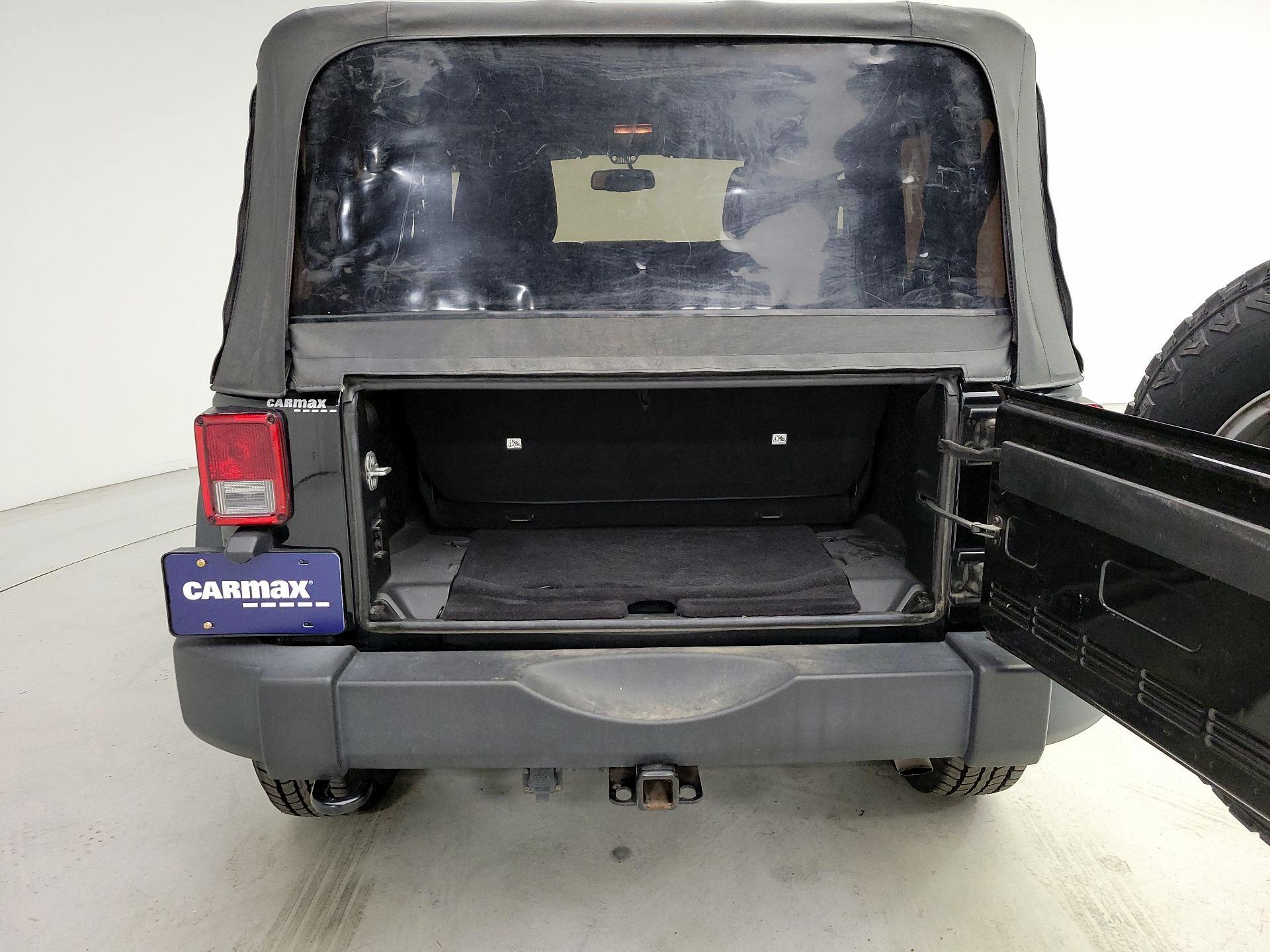 Thumbnail: 2018 Jeep Wrangler - 20