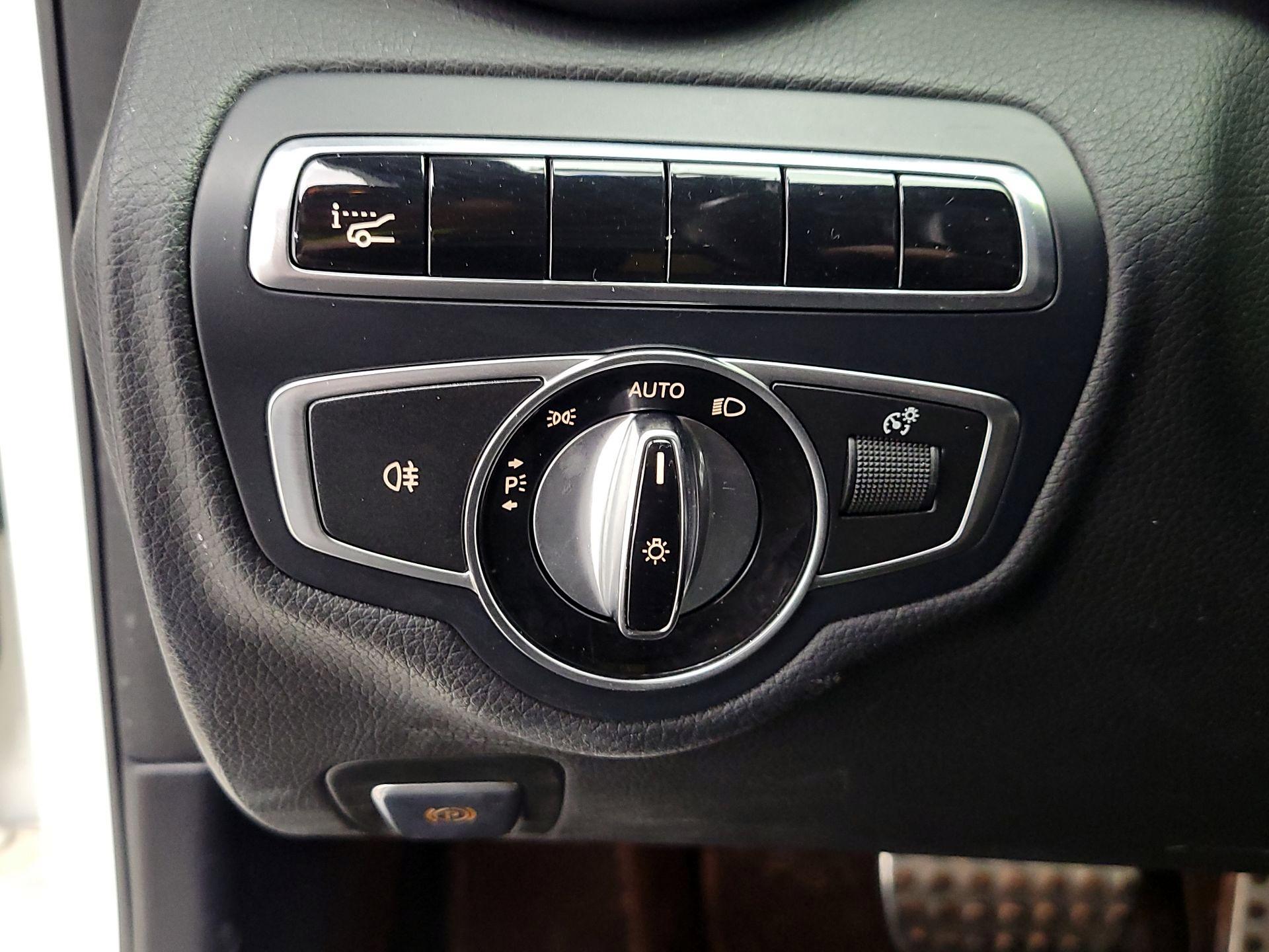 Thumbnail: 2017 Mercedes-Benz C-Class - 13