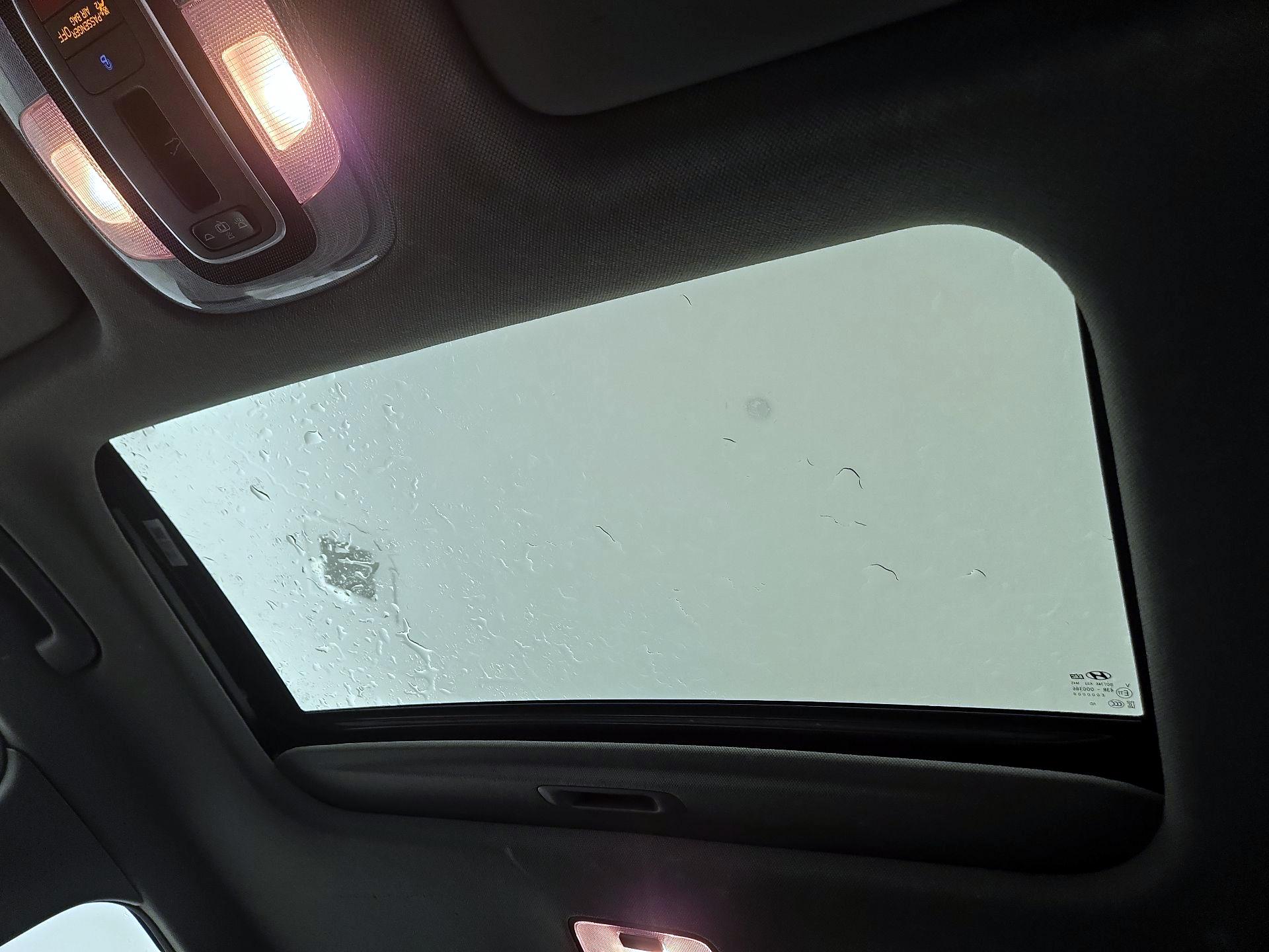 Thumbnail: 2022 Hyundai Elantra - 19