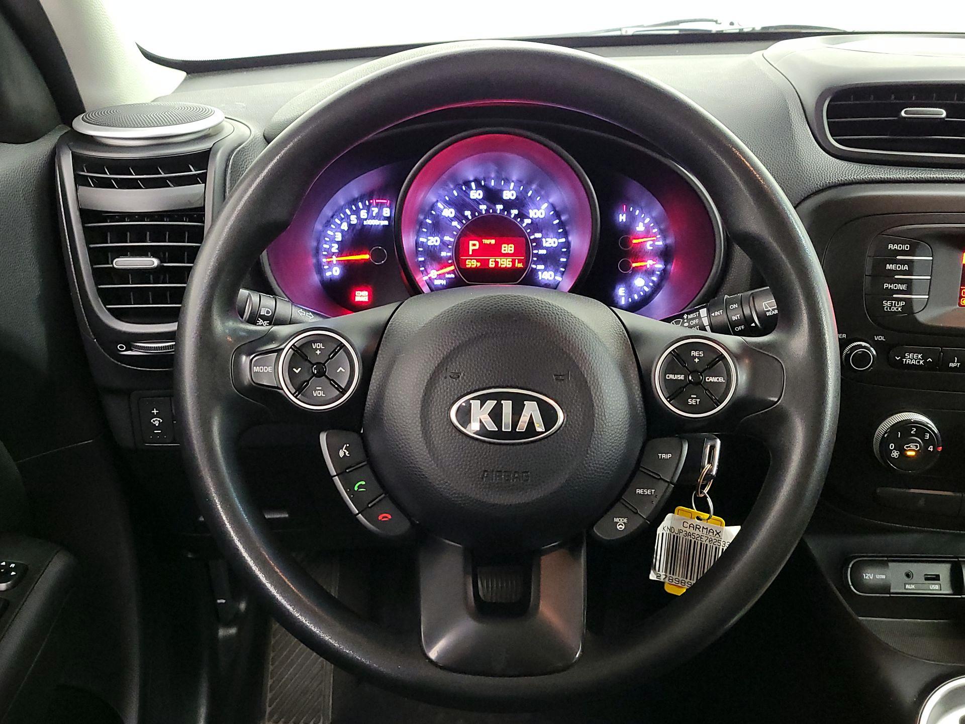 Thumbnail: 2014 Kia Soul - 10