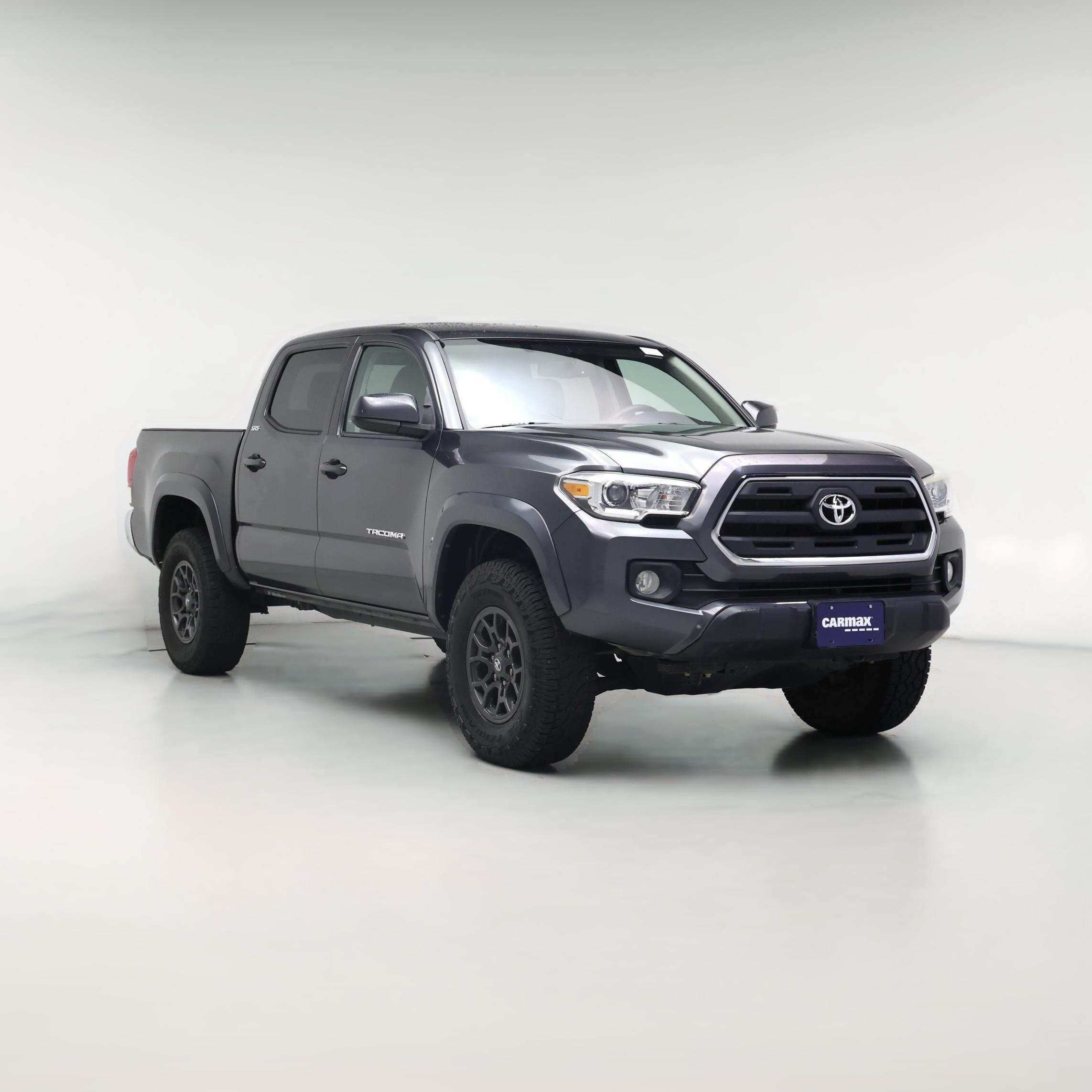 Thumbnail: 2017 Toyota Tacoma - 1