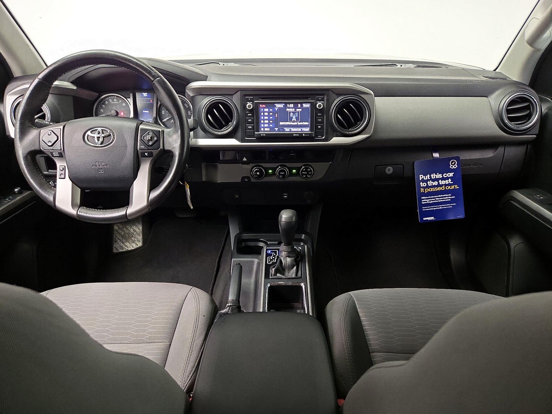 Thumbnail: 2017 Toyota Tacoma - 9