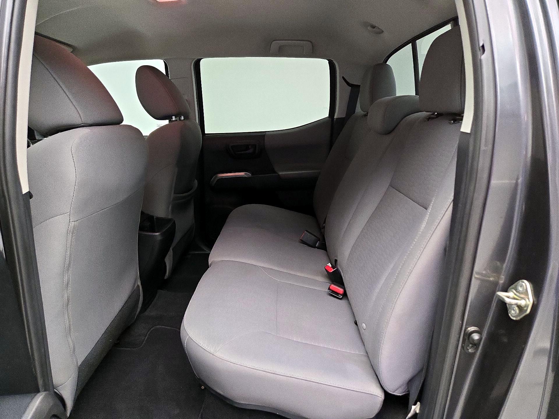 Thumbnail: 2017 Toyota Tacoma - 19