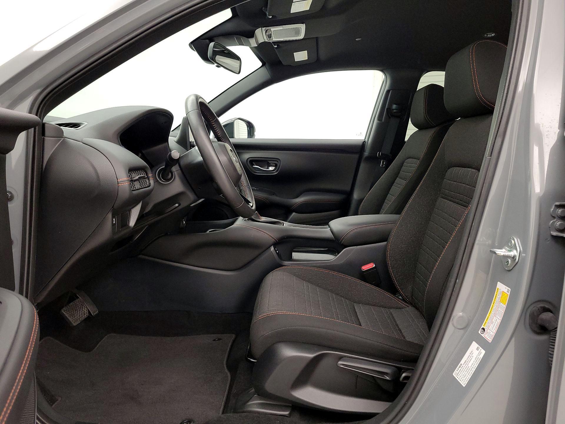 Thumbnail: 2025 Honda HR-V - 11