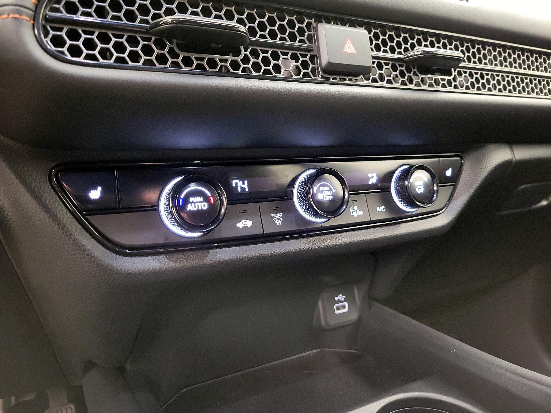 Thumbnail: 2025 Honda HR-V - 16