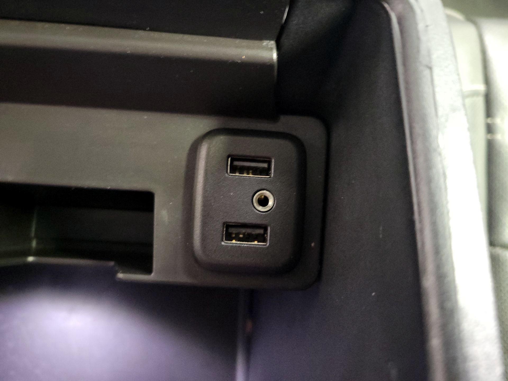 Thumbnail: 2020 GMC Yukon - 19