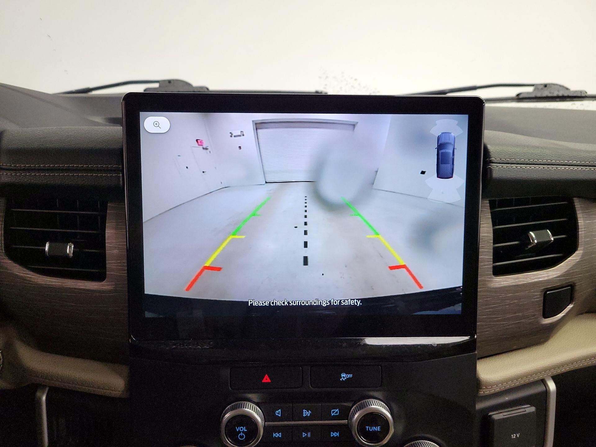 Thumbnail: 2023 Ford Expedition MAX - 15