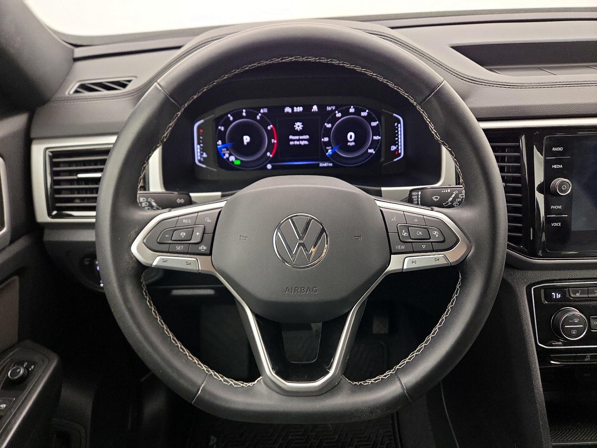 Thumbnail: 2023 Volkswagen Atlas - 10