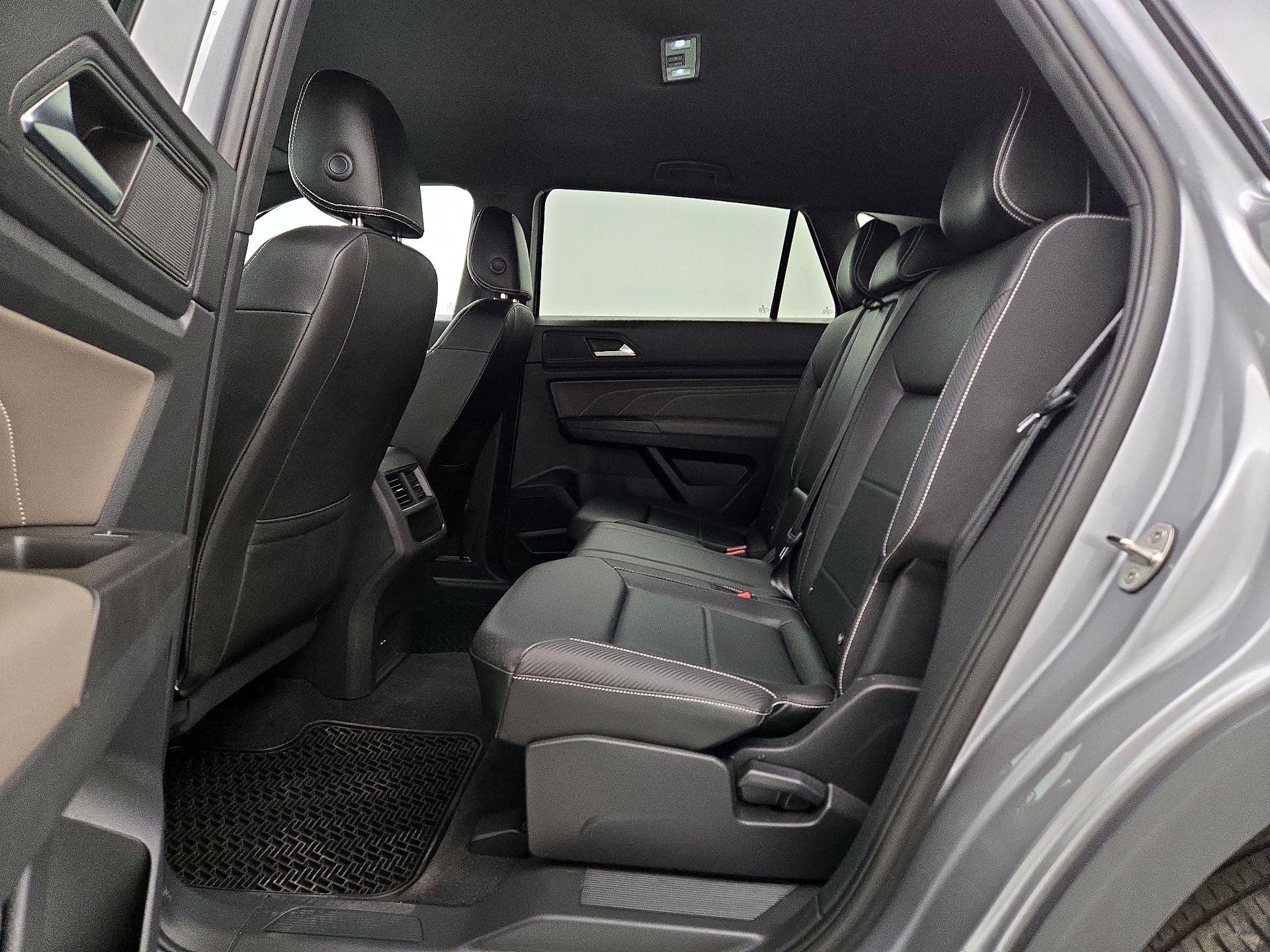 Thumbnail: 2023 Volkswagen Atlas - 19