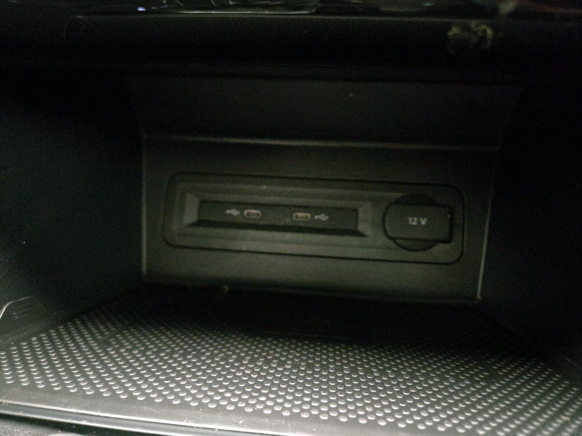 Thumbnail: 2022 Volkswagen Atlas - 19