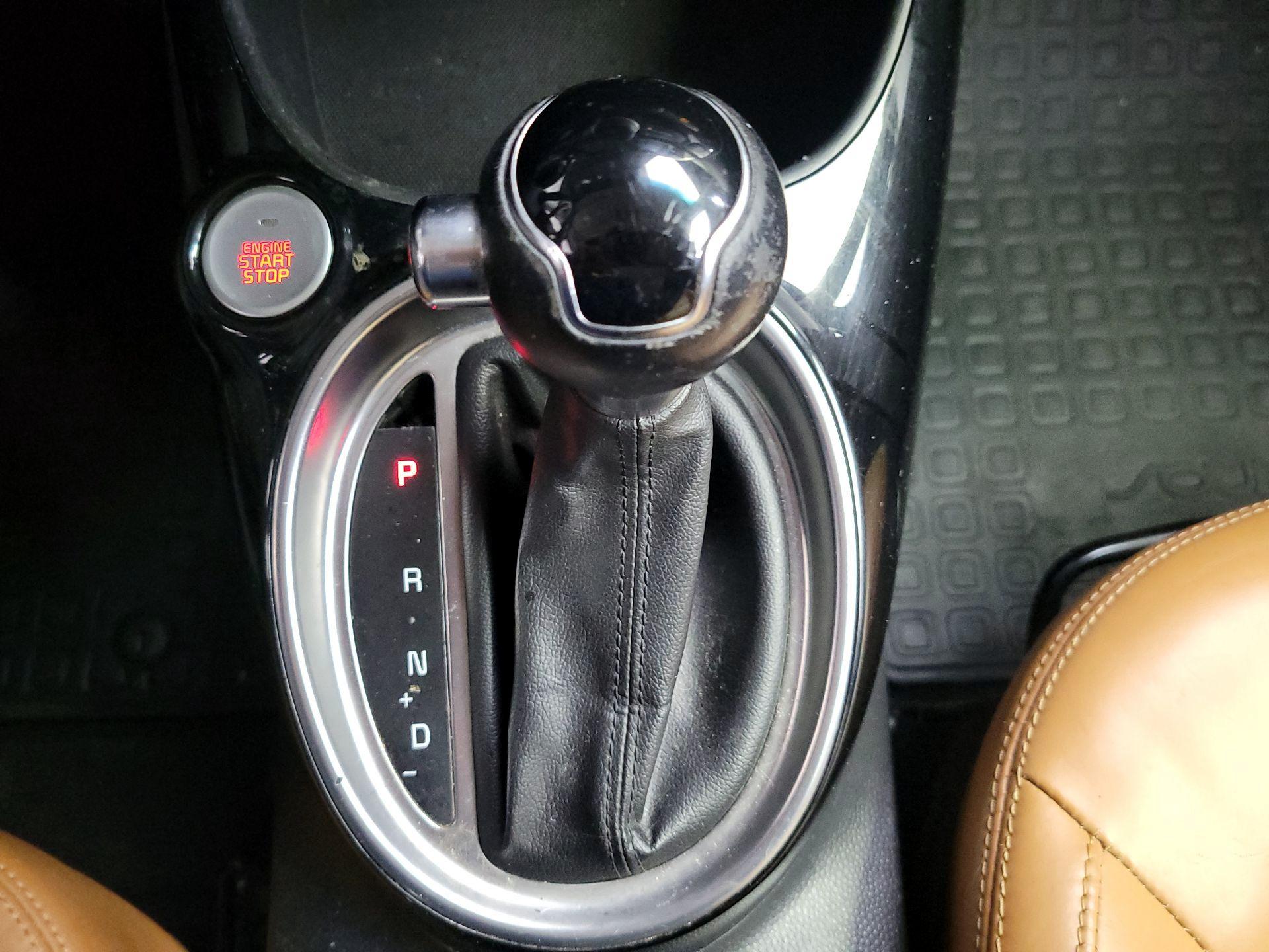 Thumbnail: 2016 Kia Soul - 18