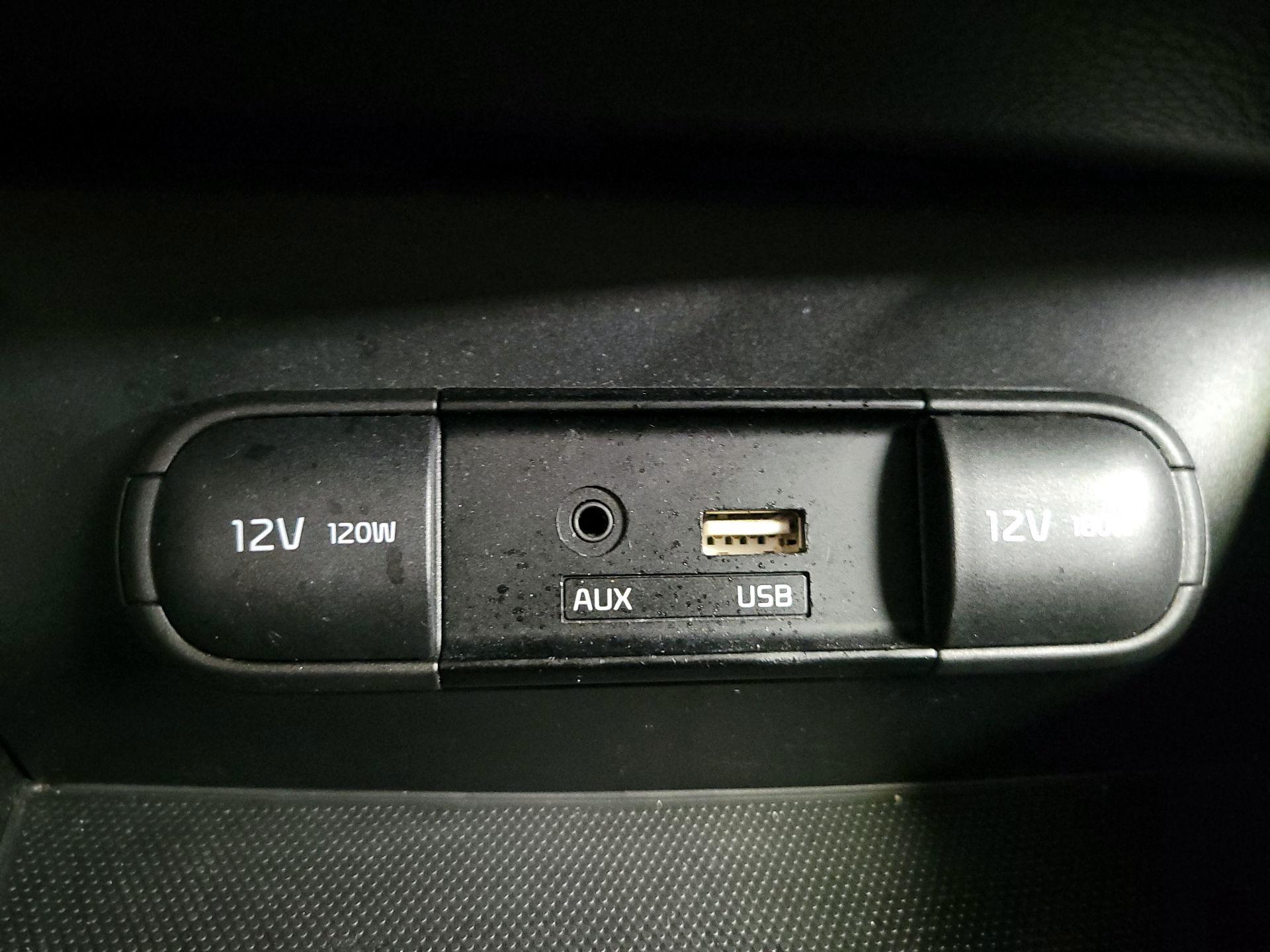 Thumbnail: 2016 Kia Soul - 19