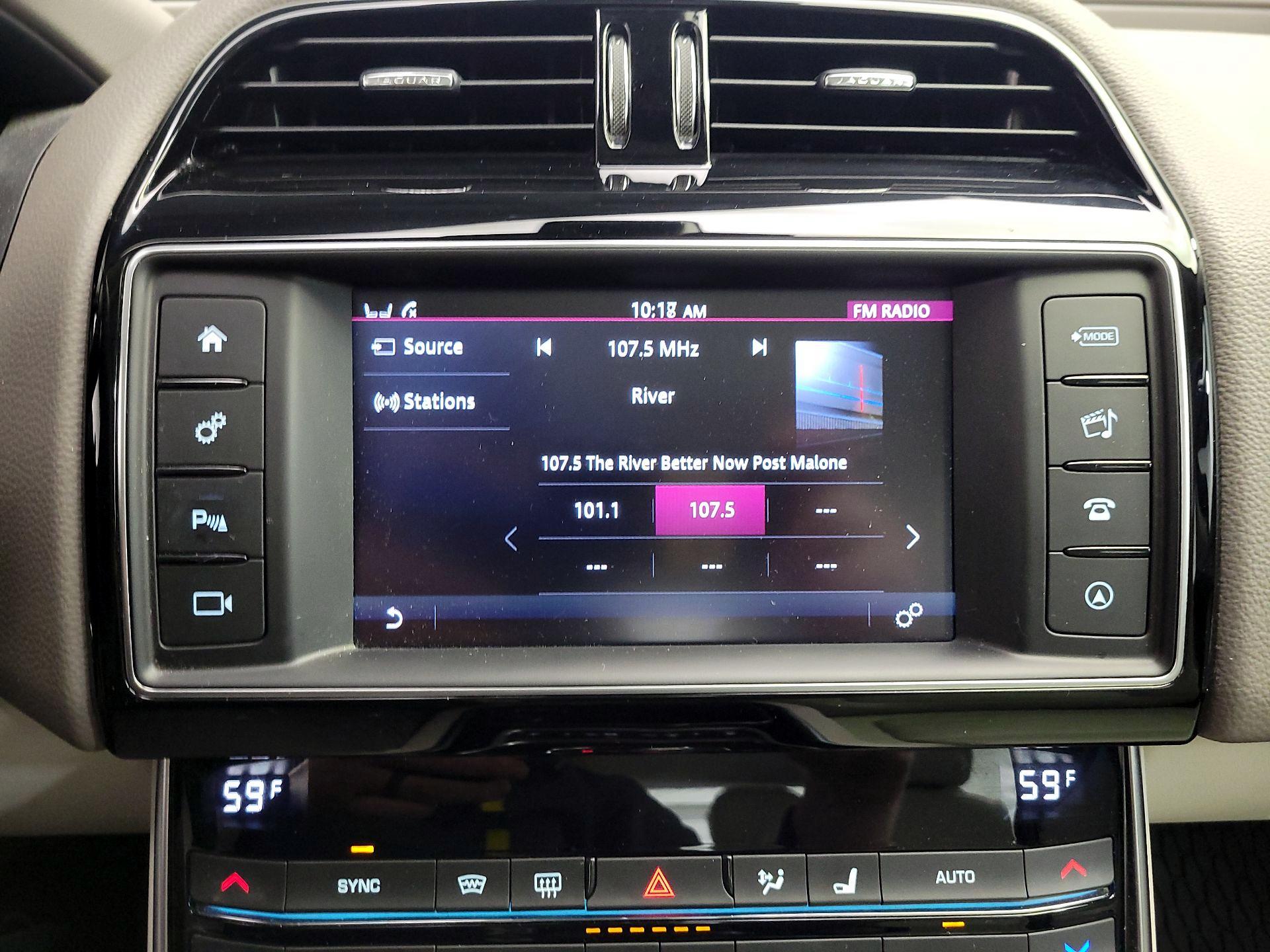 Thumbnail: 2018 Jaguar XE - 16